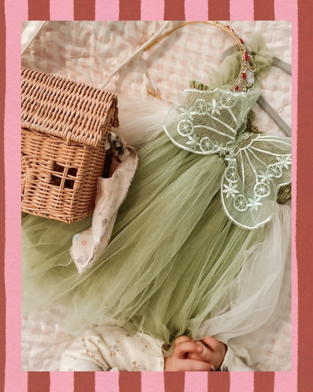 Sweet little dress up things!


Amazon | kids | family | girls | pretend play | affordable | trending | daughterr

#LTKKids #LTKmomlife
