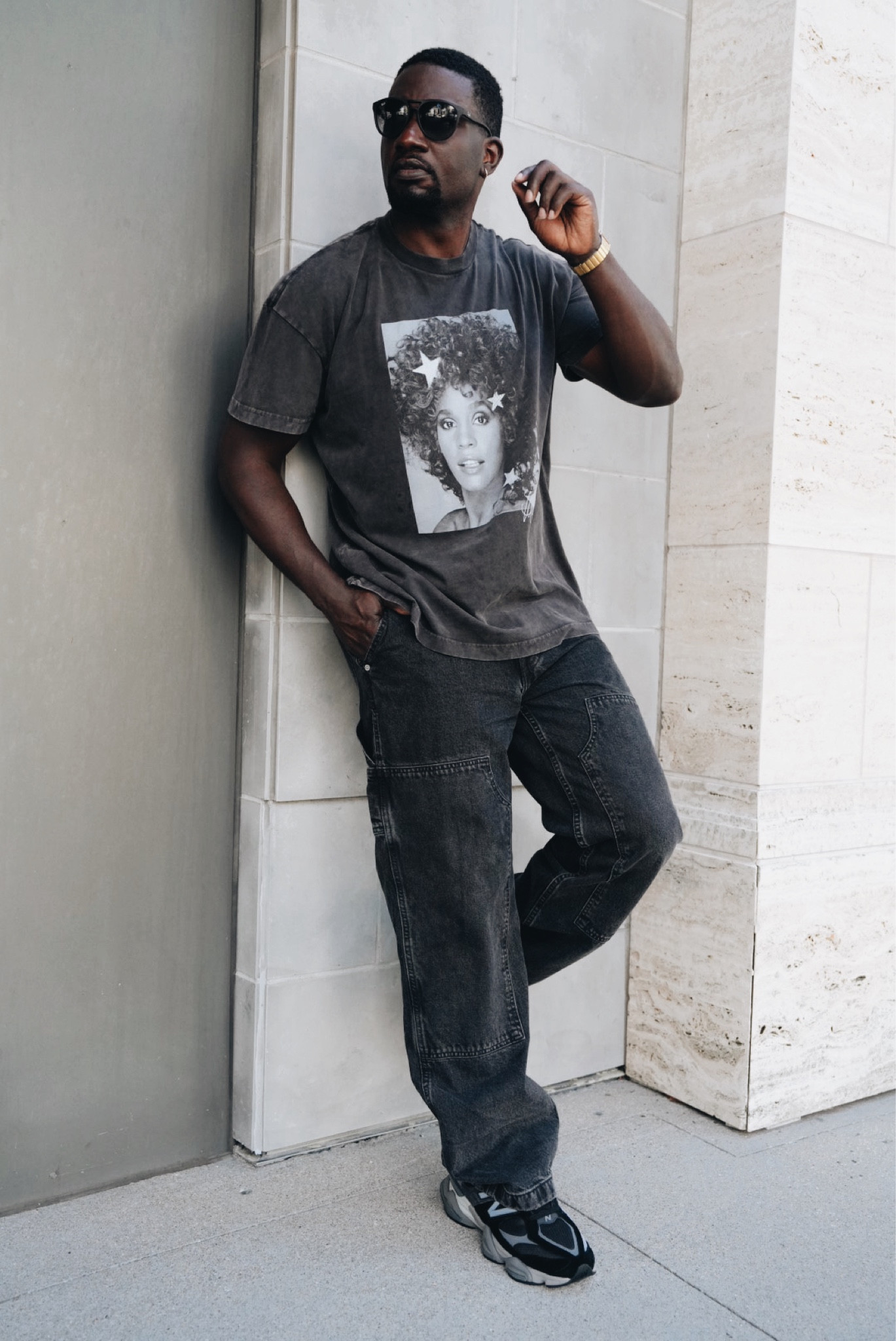 New Balance 9060 sneaker, Abercrombie workwear baggy jeans, Abercrombie vintage tee, Rayban sunglasses 

#LTKshoecrush #LTKmens #LTKstyletip