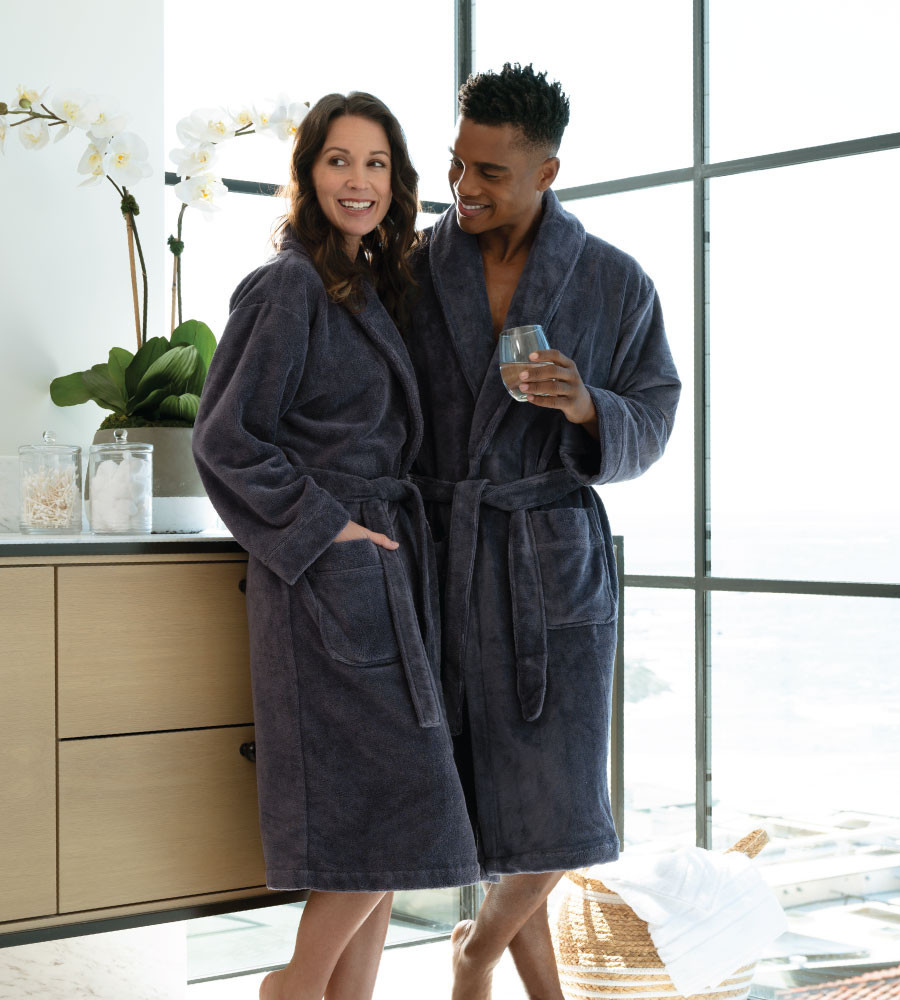 Bamboo Bathrobe (Unisex) | Cariloha