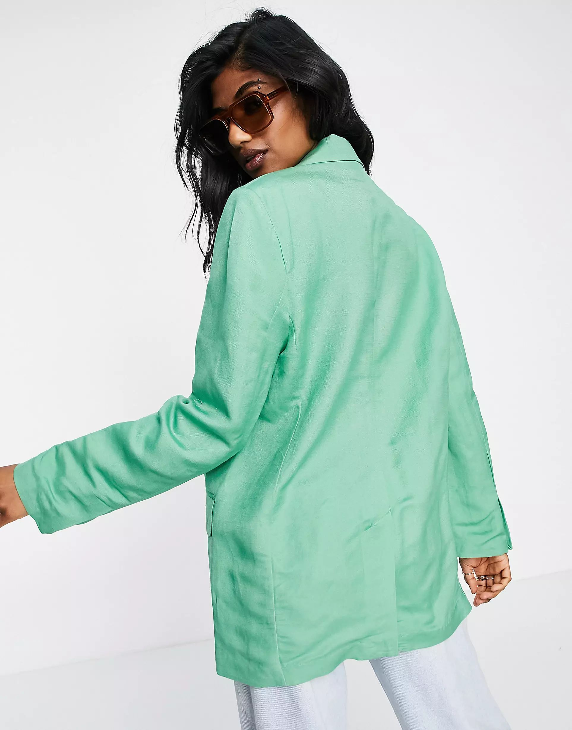 Bershka lightweight linen blazer in green | ASOS (Global)