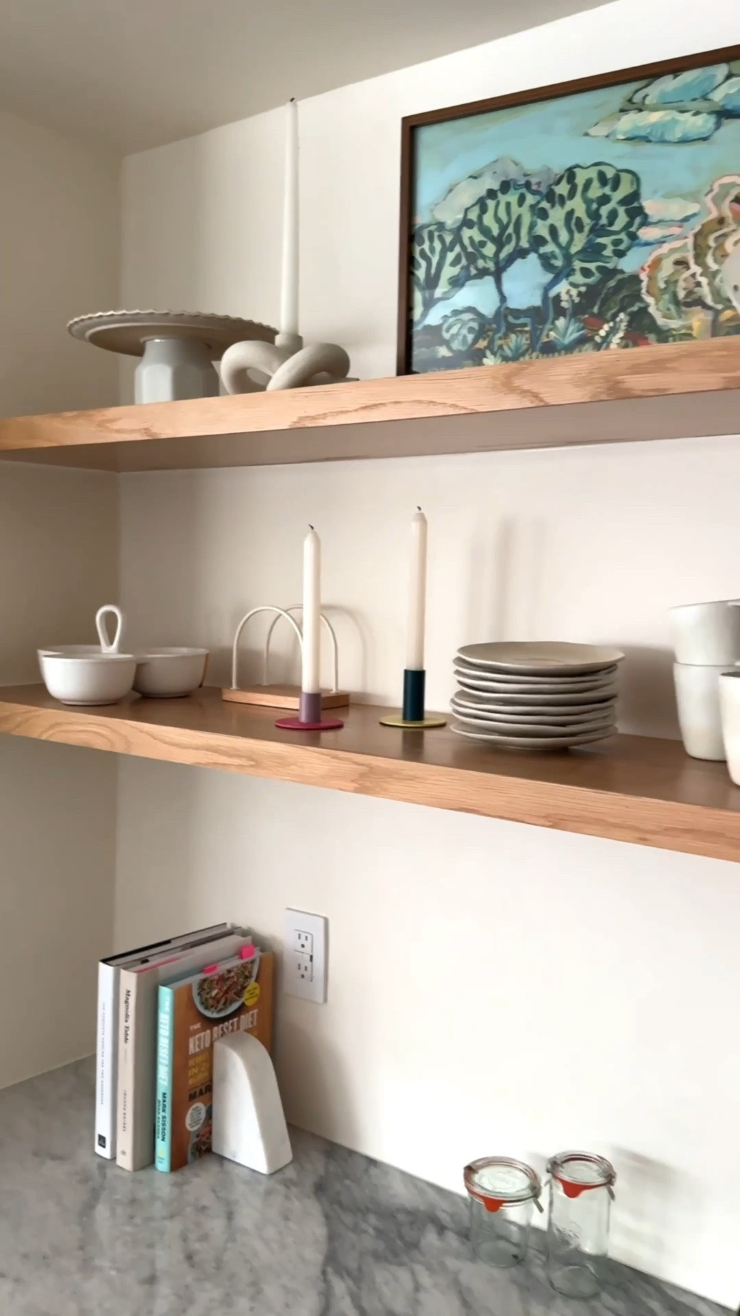 Shop my basement kitchen 🤍 Sources for the finishing touches that brought this space together—all linked here.

#KitchenDesign #KitchenStyling #HomeDecor