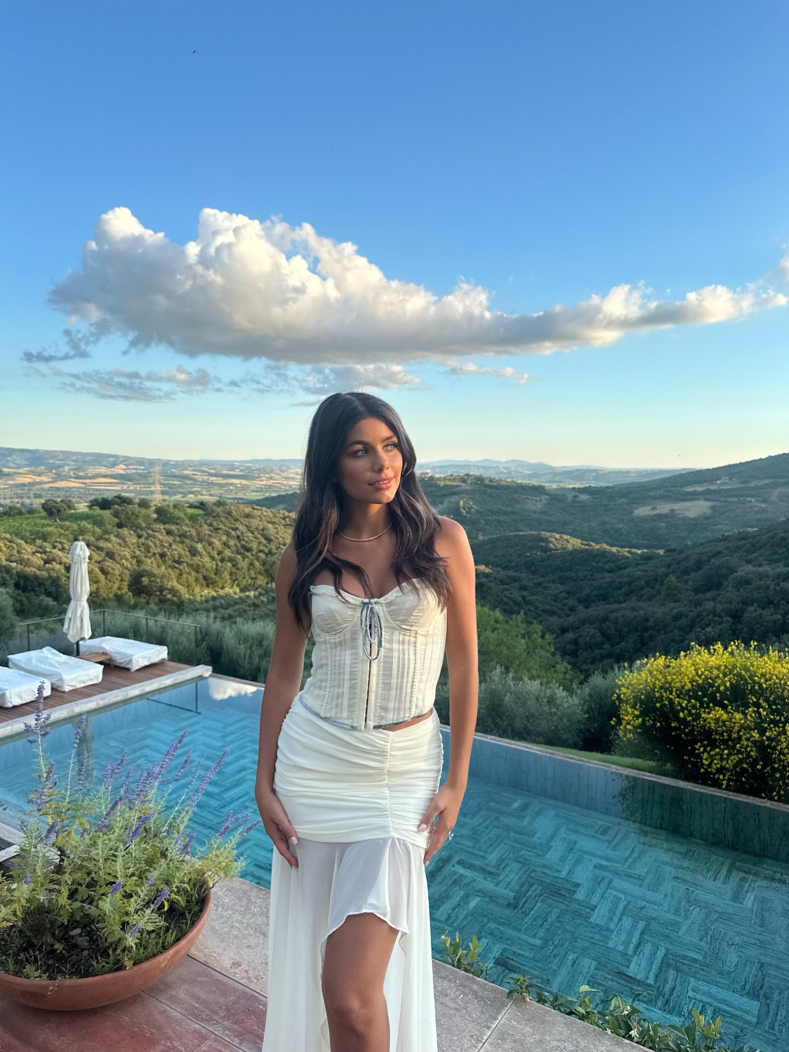 Set is revolve! Perfect for brides! I’m in an xs 🤍⛰️

#LTKStyleTip #LTKWedding