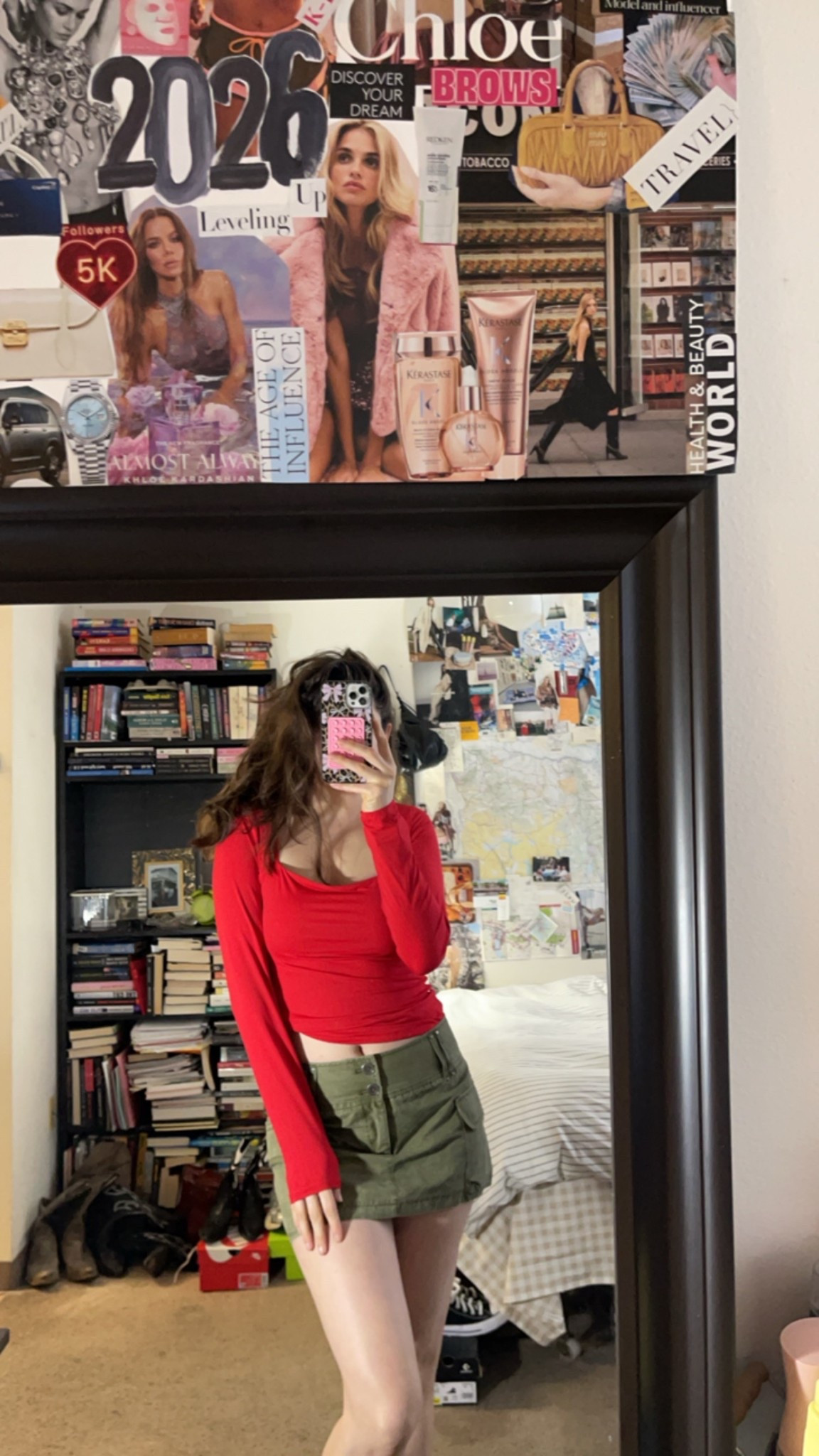 How hot is this top!? Size M. Love the stretch and fabric  

#LTKSeasonal #LTKspring