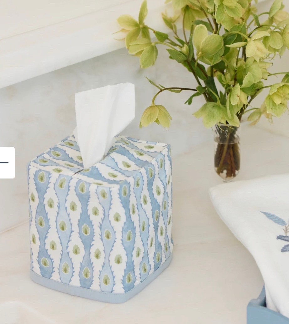 Eek! This new Weezie and Lee jofa collab is unreal!

#LTKHome #LTKSeasonal