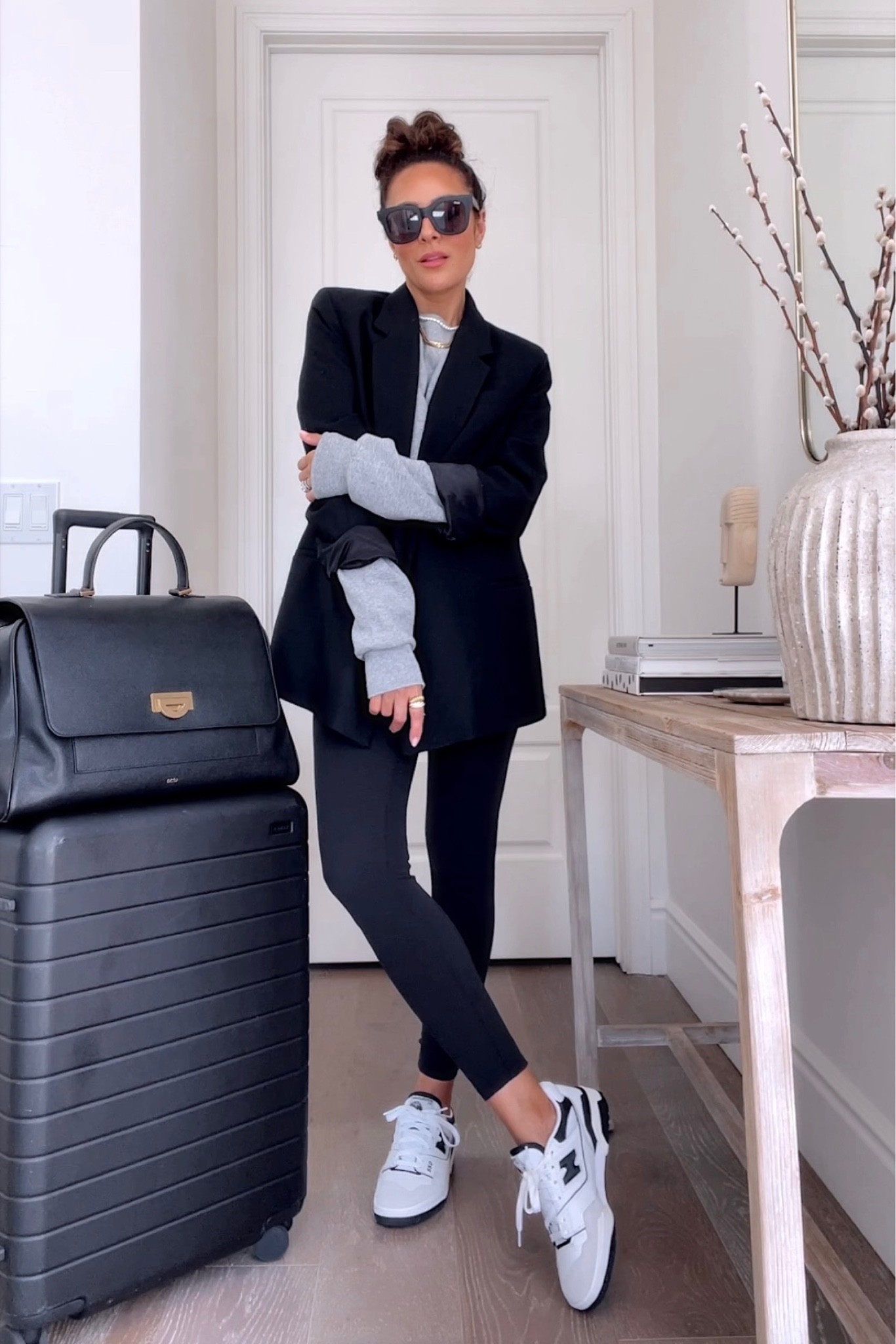 Cozy & Chic Travel Outfit❤️‍🔥 Still one of my fave pullover sweatshirts from Amazon! 




Lucyswhims, Ootd, travel, leggings, airport, sweater, sweatshirt, blazer. 

#LTKtravel #LTKfit #LTKstyletip