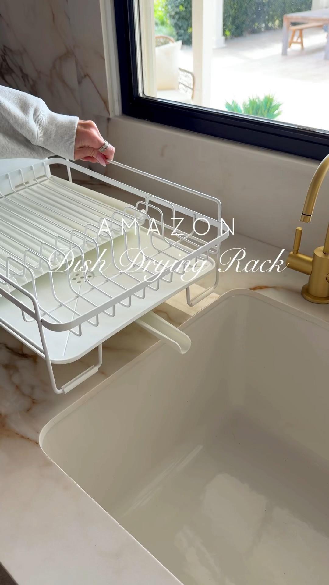 A multi-functional dish draining rack isn’t just a kitchen tool, it’s that clean, efficient, everything-in-its-place energy sitting right by your sink. 
 

 #LTKHome
