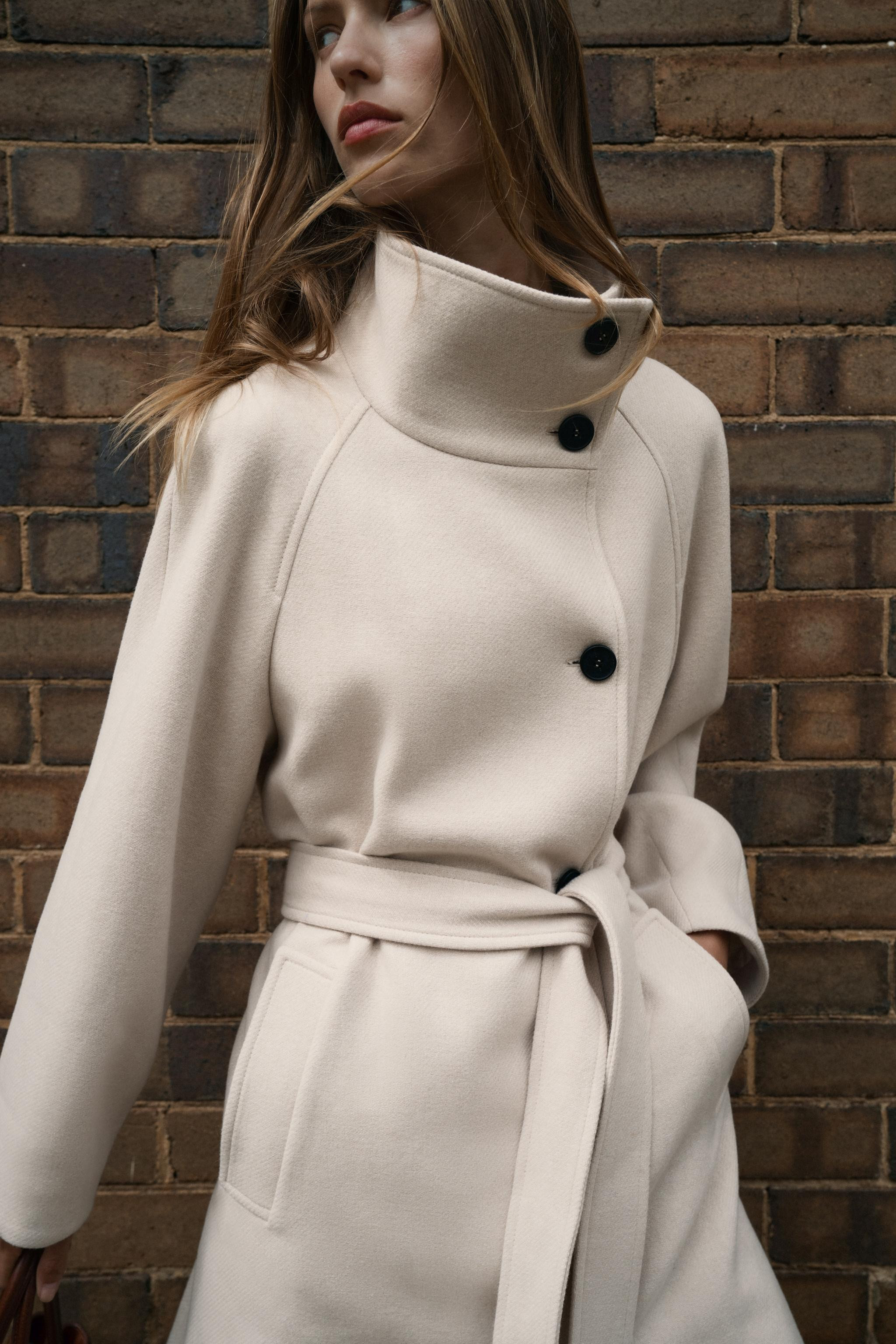 LONG COAT WITH WOOL AND HIGH NECK | Zara UK