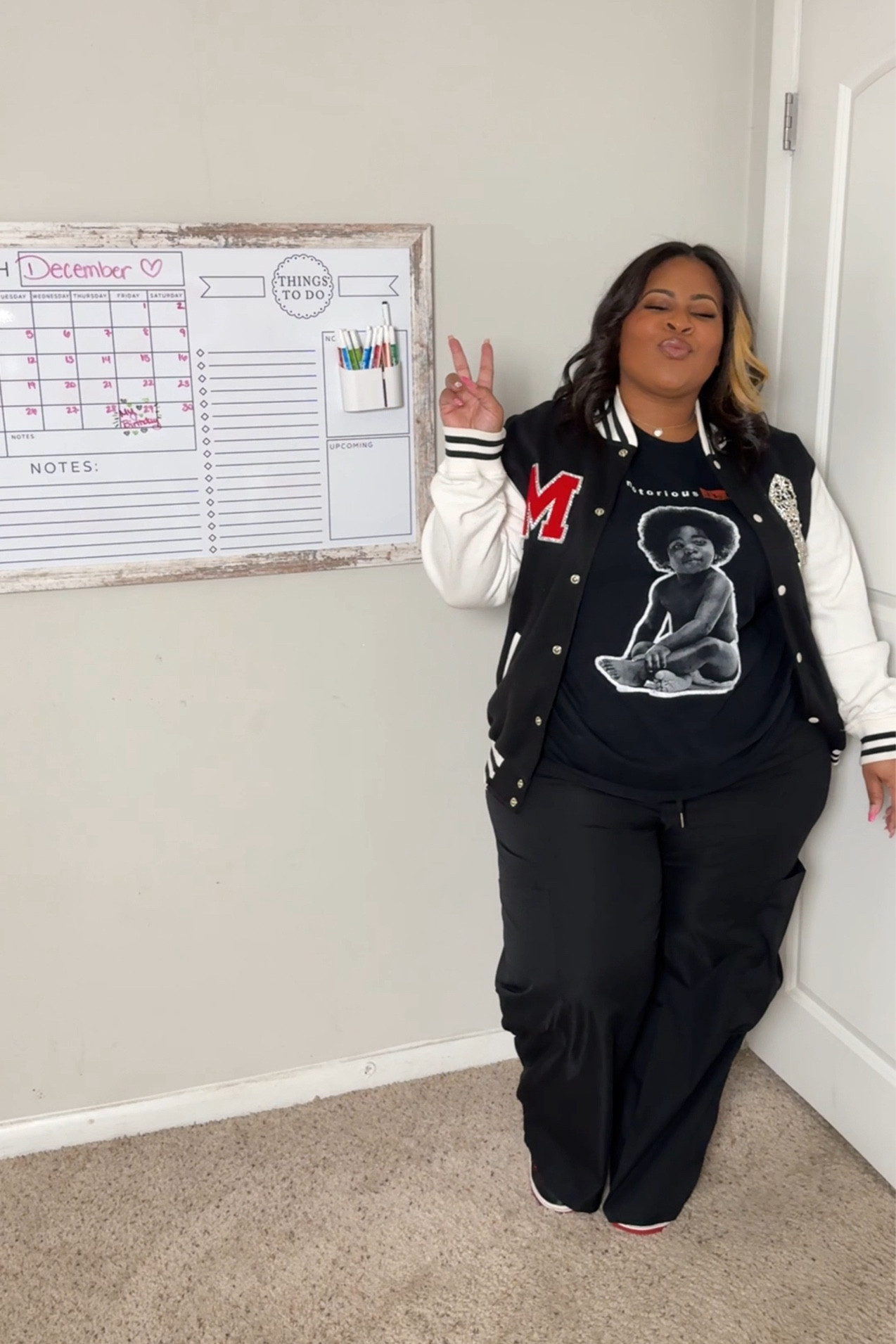 Day 21: #29DaysOfLooks 

Today’s look is dedicated to Instagram friends! I love when I meet someone on IG and I’m like oh yea my friend did this. Keep in mind, I’ve never met this person in my life 😂😂😂😂 you gotta love the delusion of social media lol anywho 

I got this BOMB jacket from my friend who happens to have the best name ever MONIQUE! She made it custom for your girl and it’s one of my favorite jackets ever! 
