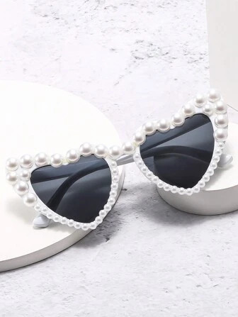 1pc Pearl Decor Elegant Women's Heart Shaped Sunglasses With Diamond & Pearl Detail Cute | SHEIN