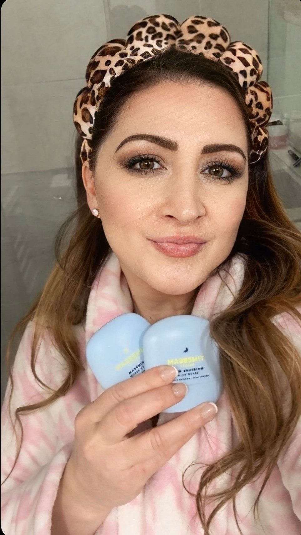 This year, I’m choosing a reset-not perfection, just better routines.
Mornings start with Timebeam-supporting my skin from the inside and out, helping me feel refreshed, hydrated, and ready for the day.
And at night, I slow things down, letting my
skin repair and recharge while I rest.
It’s not about doing more... it’s about doing what lasts.
A simple AM/PM ritual for skin longevity, energy, and feeling your best-today and long-term. @timebeambeauty @shop.LTK #ltkit #ad #timebeampartner #timebeam,
#timebeambeauty, #NAD, #longevity, #longevitytips, #skinlongevity, #magnesium

Comment SHOP below to receive a DM with the link to this post on my LTK ⬇ https://liketk.it/5O9fd #ltkmomlife #ltkmorningroutine #ltkvalentine

#LTKdayinmylife #LTKmomlife #LTKgrwm