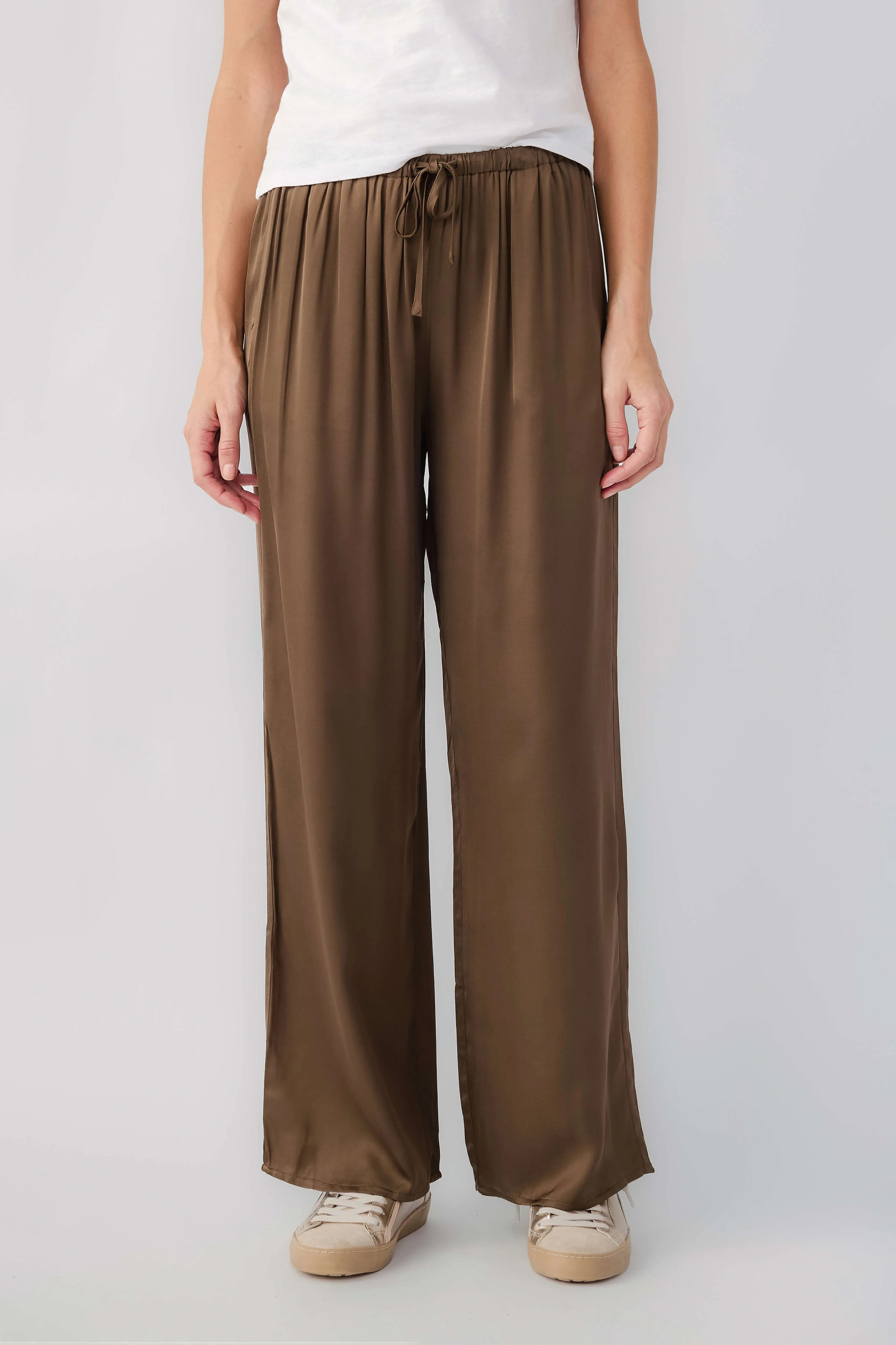 Raisonnel Satin Wide Leg | Social Threads
