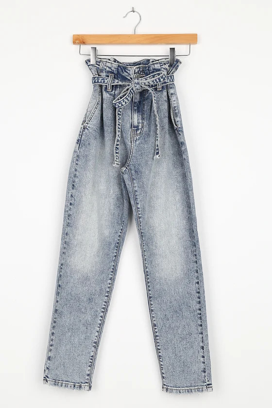 Tobi Medium Wash High-Waisted Paperbag Jeans | Lulus (US)