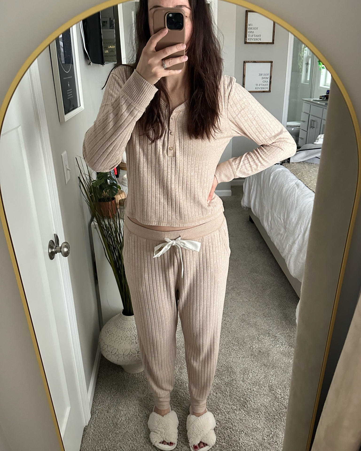 Staying in outfit. Lounge set. Abercrombie loungewear. Slippers.

#LTKstyletip #LTKhome #LTKfindsunder50