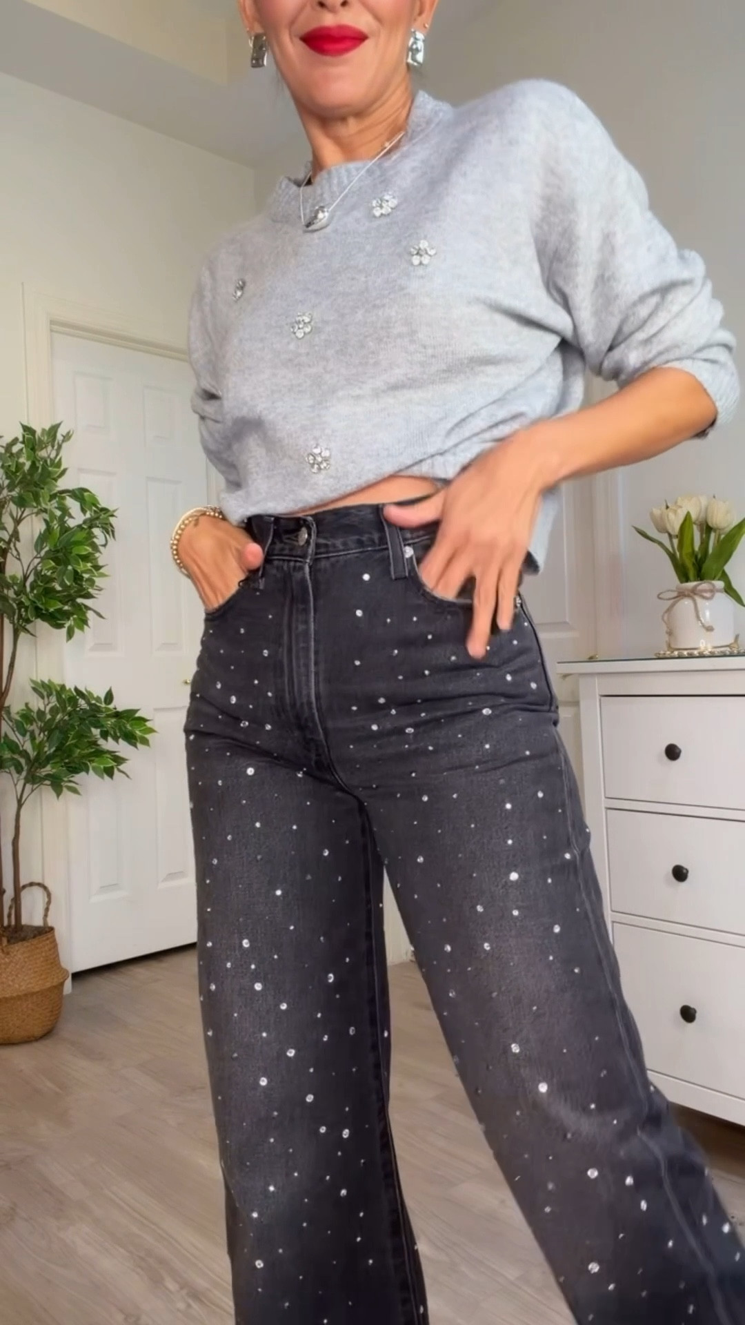 Wearing a size 27 x34 in jeans. There’s no stretch, I size up. 
Lipstick is ruby woo.
Size m in blazer and sweater.
Size S in top. 

#LTKSeasonal #LTKFindsUnder100 #LTKHoliday