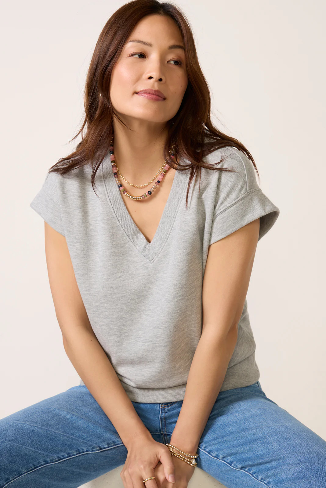 EVEREVE Women's Holland V Neck Sweatshirt, Size Small, Grey | Evereve