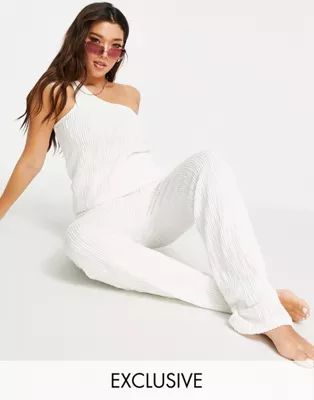 South Beach Exclusive relaxed textured knit pants in white - part of a set | ASOS (Global)