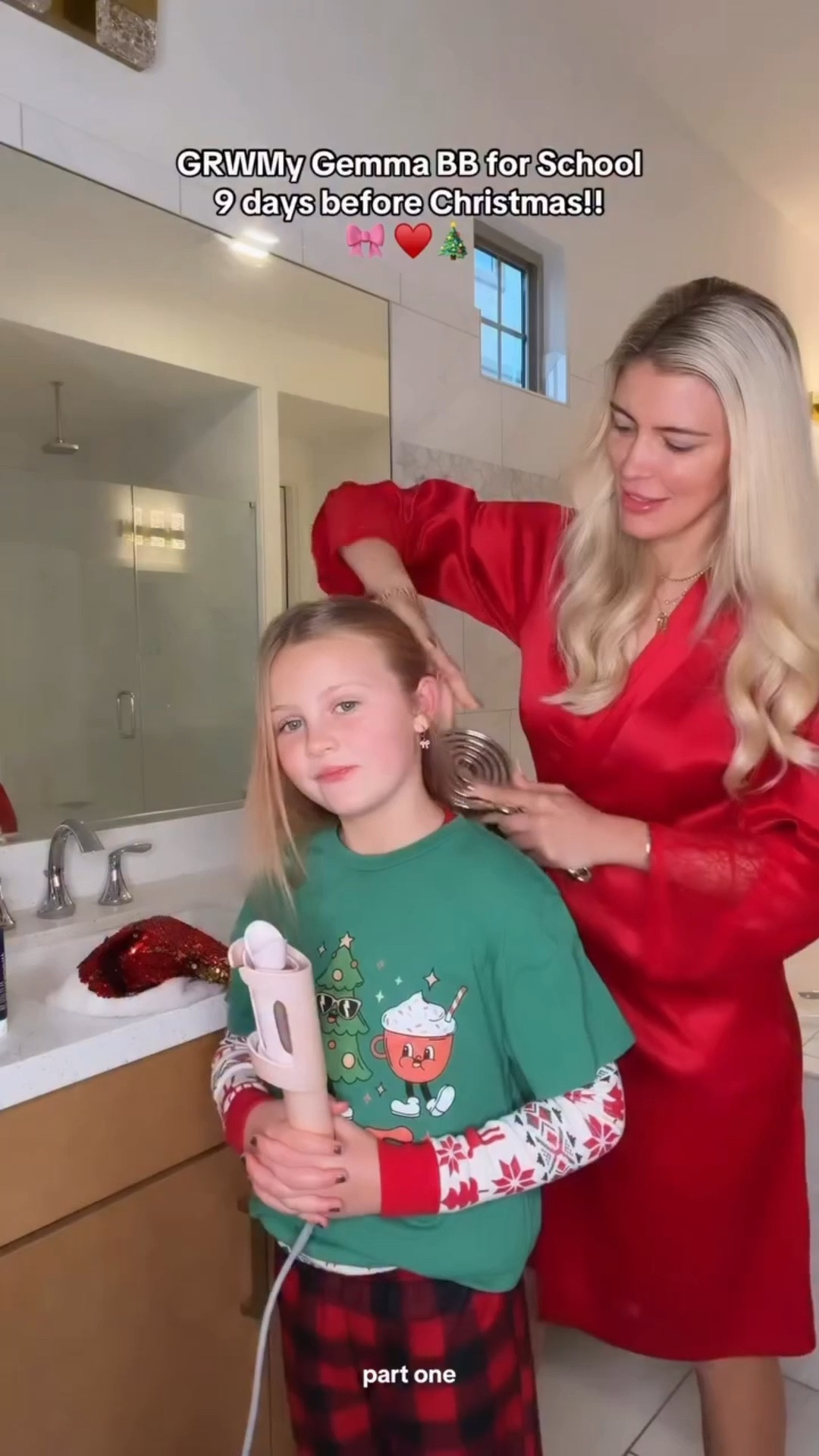 Part one❣️The cutest Tacky Christmas Tuesday Chickee Chick!! 🐥🎀🎄

#LTKmomlife #LTKHoliday #LTKgrwm