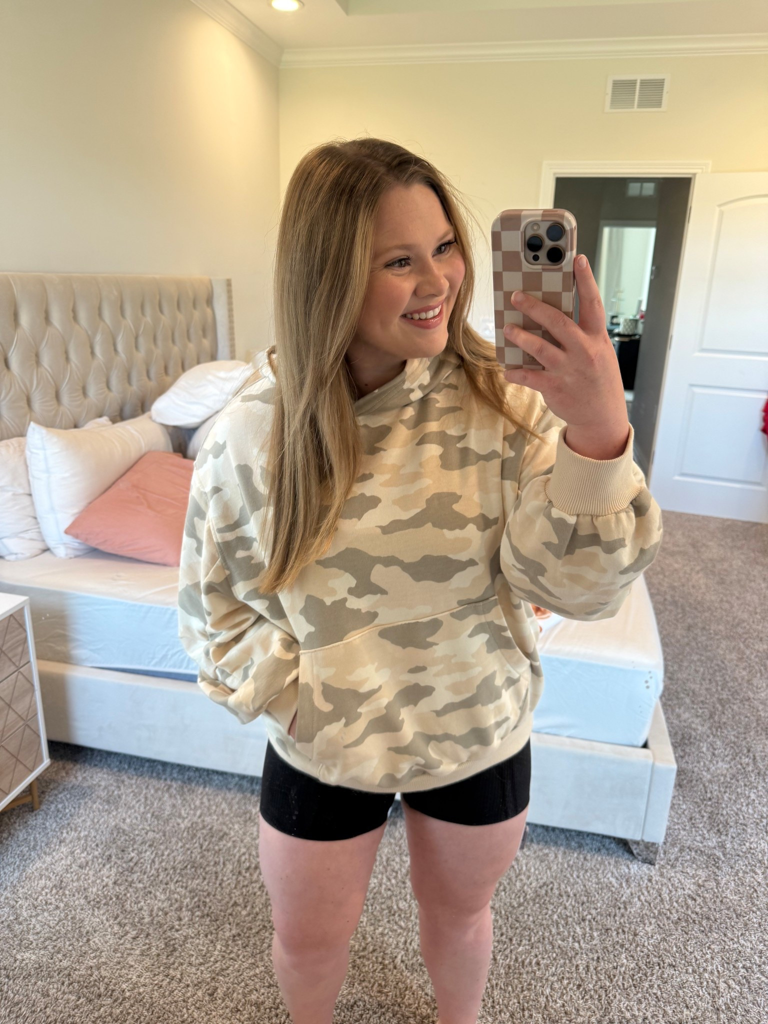 Mom outfit of the day! All on sale right now at Aerie 🤎

#LTKSaleAlert #LTKSeasonal #LTKMidsize