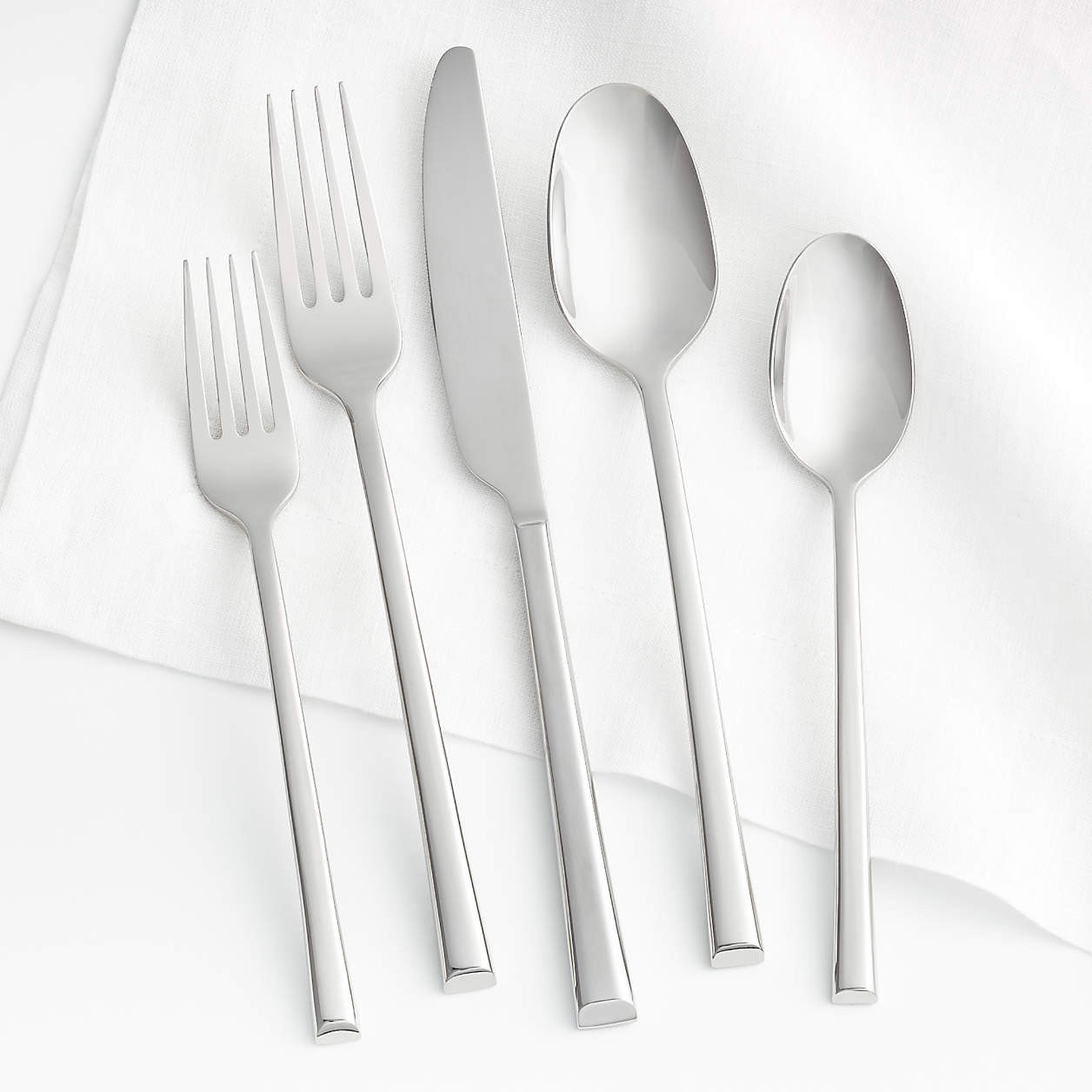 Cortland Mirror 20-Piece Flatware Set + Reviews | Crate & Barrel | Crate & Barrel