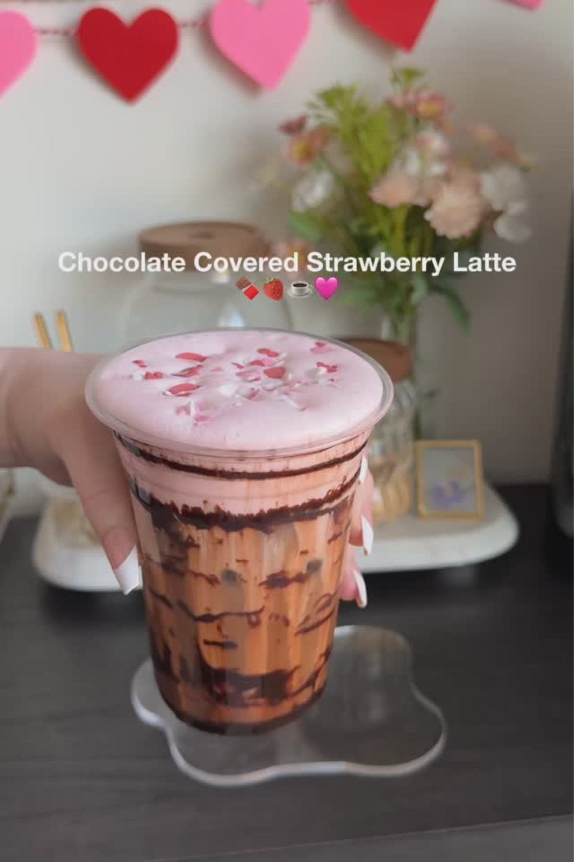 Chocolate Covered Strawberry Latte
🍫🍓☕️🩷 #valentinesdaycoffee #strawberrycoldfoam #chocolatecoveredstrawberries #chocolatecoveredstrawberrylatte #nespresso #nespressovertuo #nespressorecipes #mochalatte #coffee #coffee #delicious #goodmorning #bhfyp #breakfast #morning #cake #chocolate #homemade #lunch #foodstagram #foodphotography #cafe #dessert #foodblogger #starbucks #tea #coffeetime #brunch #coffeelover