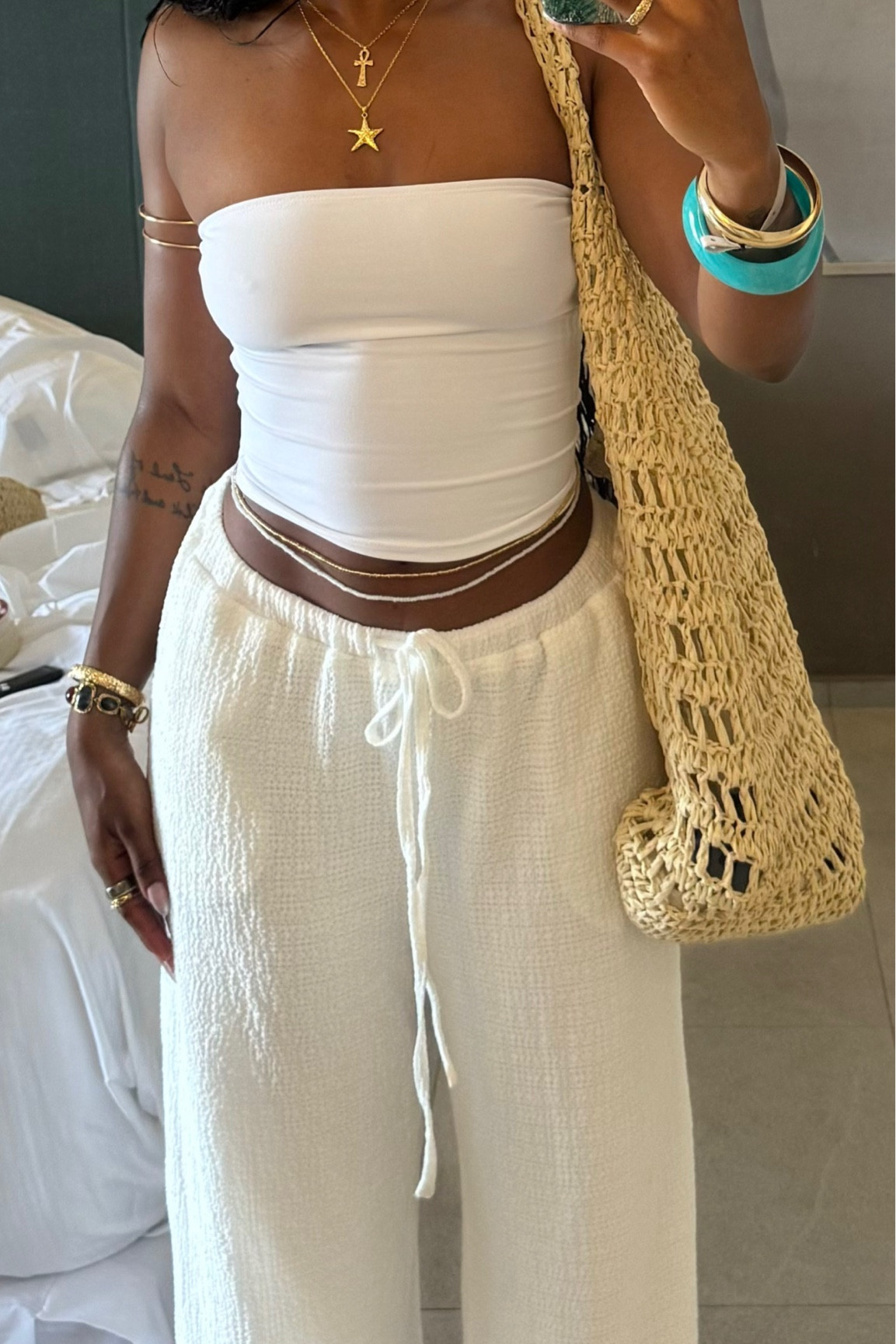 Any other jewelry is from en route ✨