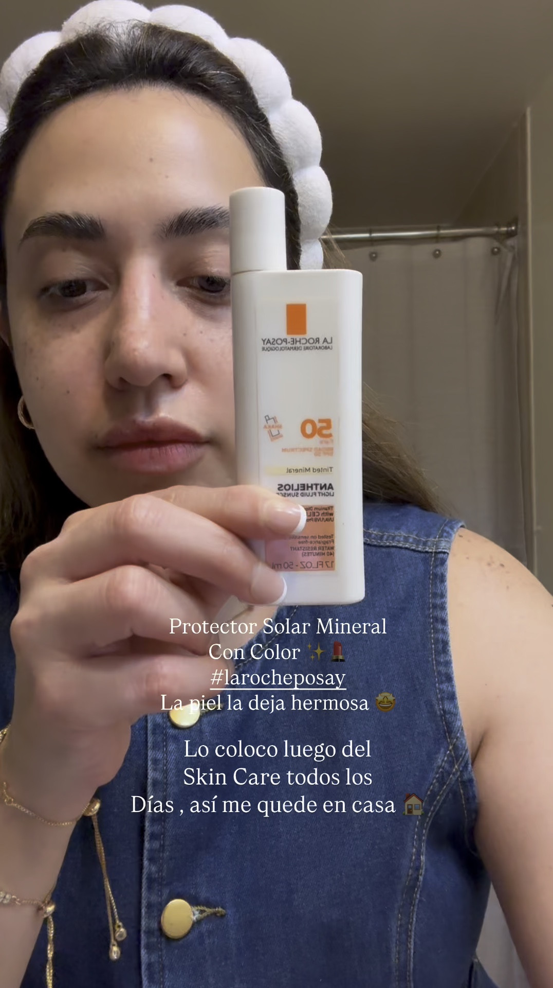 Protector Solar 🧴 que Utilizo a Diario ✨😍 La piel la deja como porcelana ✨

#LTKBeauty #LTKWatchNow #LTKTravel