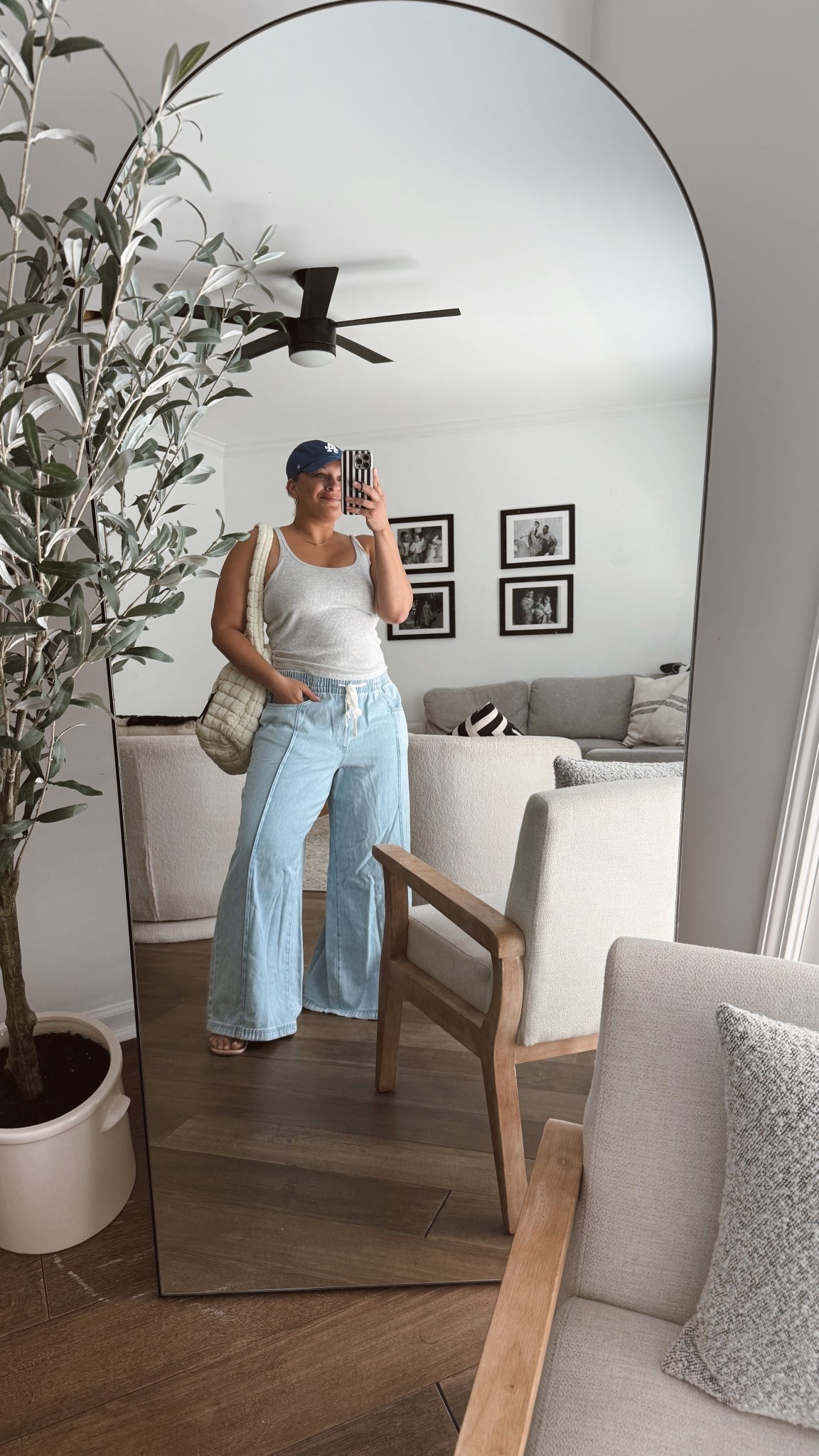 Wearing an XL in the tank and jeans but could probably size down to a large in jeans they’re pretty oversized and got baggier as the day went on

For reference I’m usually a size 12/14/199lbs and 5’5