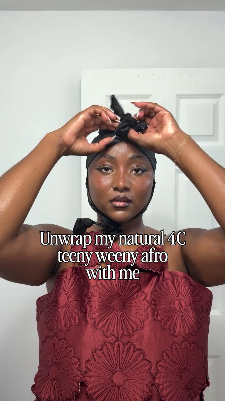 Unwrap my teeny weeny Afro with me ➰

I’m still trying to find a gel that work and doesn’t leave a white cast. Natural girlies with a short pixie please tap in 😩

Earrings & bracelets : @macys 
Dress: @asos 

#natural4chair #twahairstyles #twastyles #pixiecut #blackgirlhairstyles 

Unwrap with me, natural 4c hair, pixie hairstyles, pixie cut, 4c hairstyles, pixie style, twa hairstyles