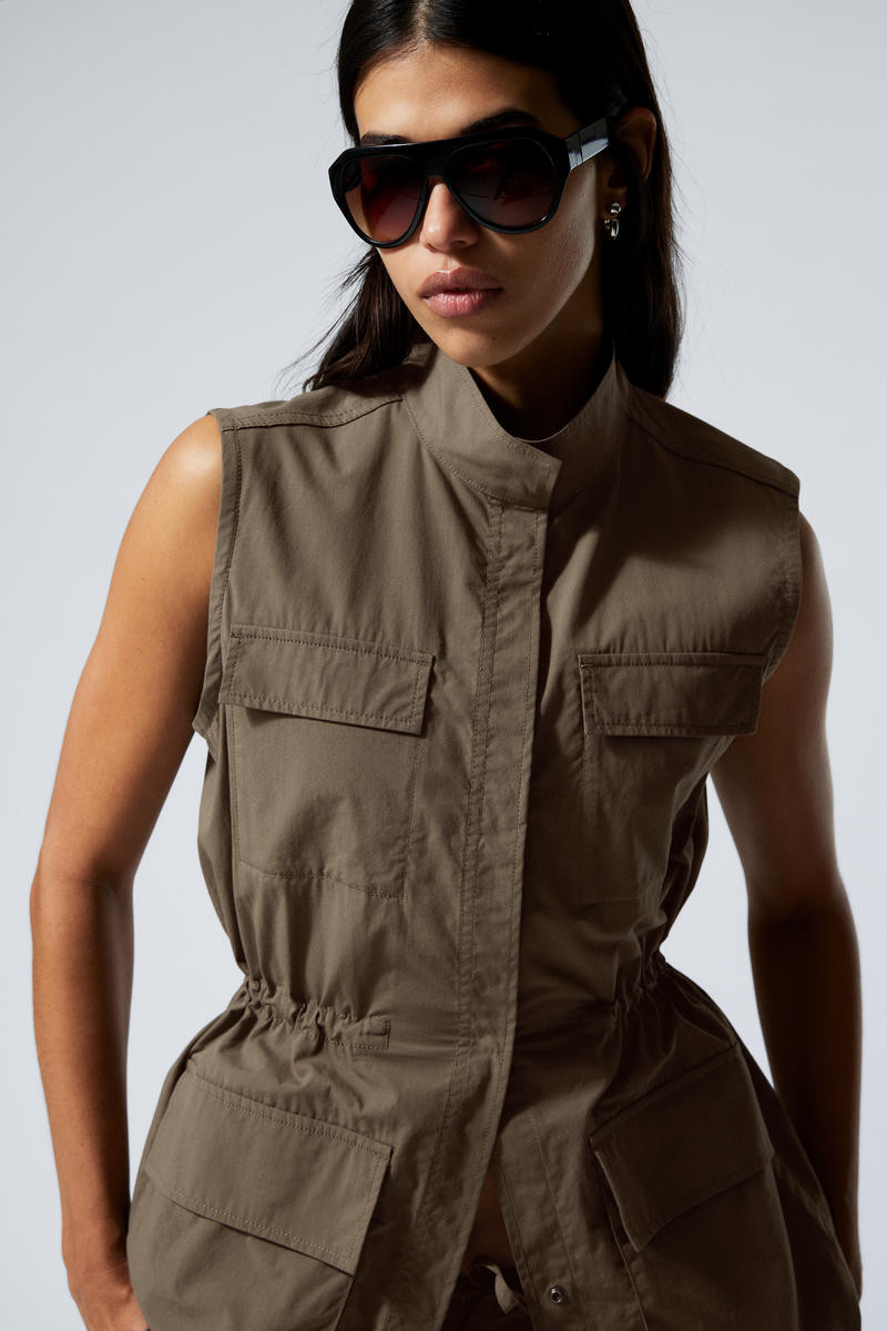 Sleeveless Loose Fit Utility Vest | Weekday