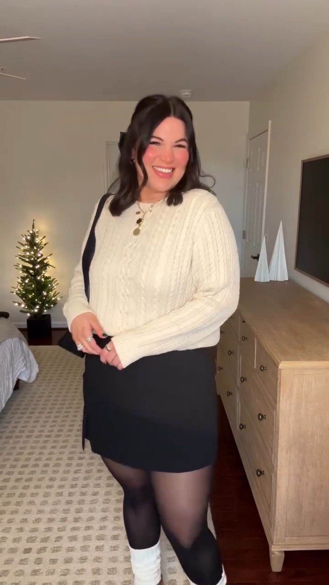 Midsize winter outfit! 

Sweater, tights, & skort - size xl



#LTKFindsUnder50 #LTKMidsize #LTKSeasonal