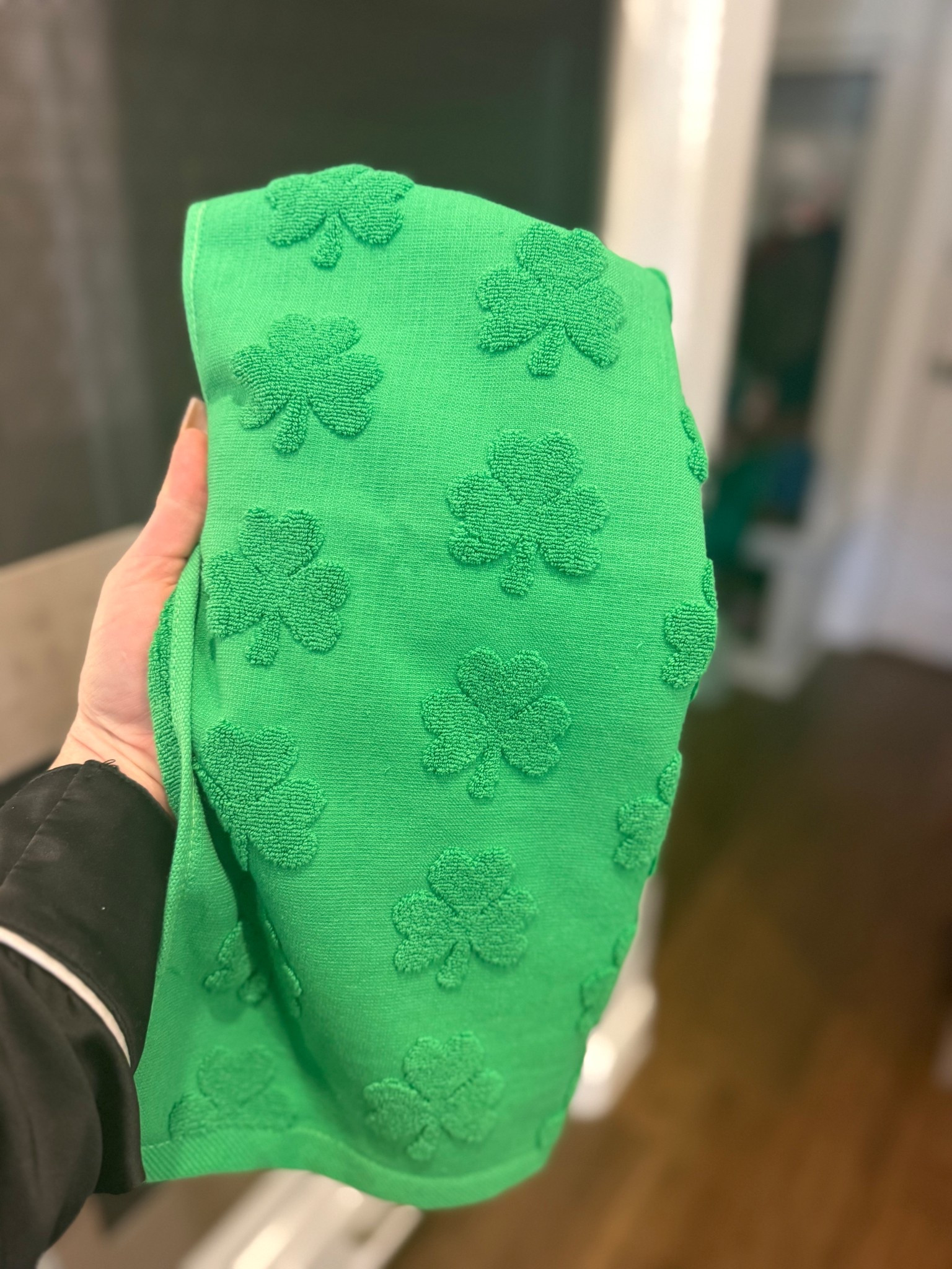 St. pattys kitchen towels ☘️

#LTKmomlife #LTKHome #LTKSeasonal