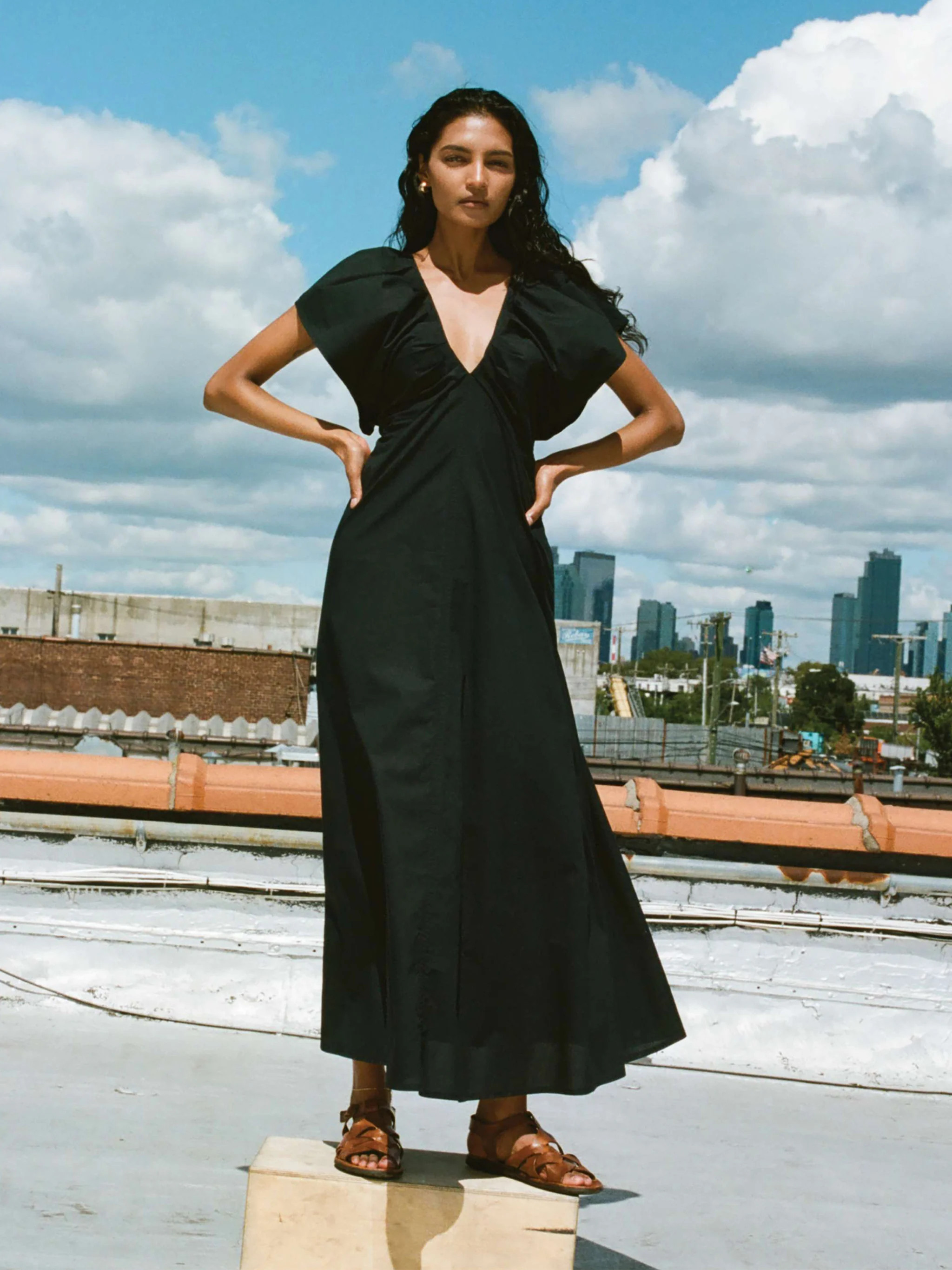 Coastal Poplin Bondhi Dress - Black | Faherty