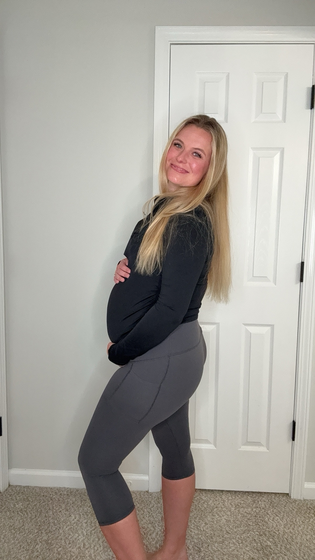 I’m more of a neutral color girl when it comes to buying clothes but everything shown here comes in a ton of different colors! Pleasantly surprised and may or may not be ordering more…

#g4free #maternityclothes #maternityactive #maternityfashion #pregnant



#LTKStyleTip #LTKBaby #LTKBump