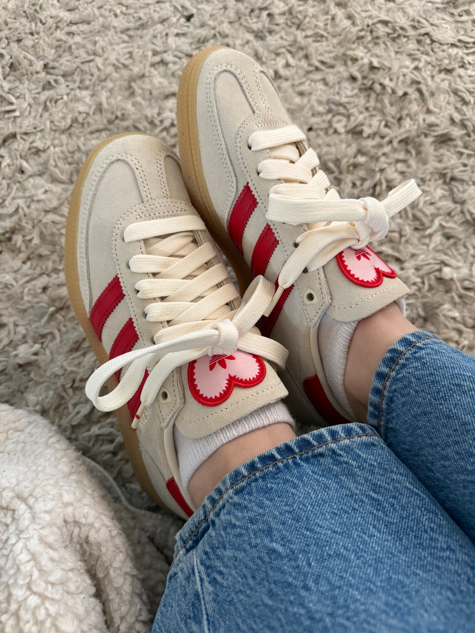cutest sneakers ♥️ run a bit large— I’m usually 7/7.5 and got a 7 and they’re still a tad big. Love heart adidas spezial  💘

#LTKdayinmylife #LTKmomlife #LTKValentine