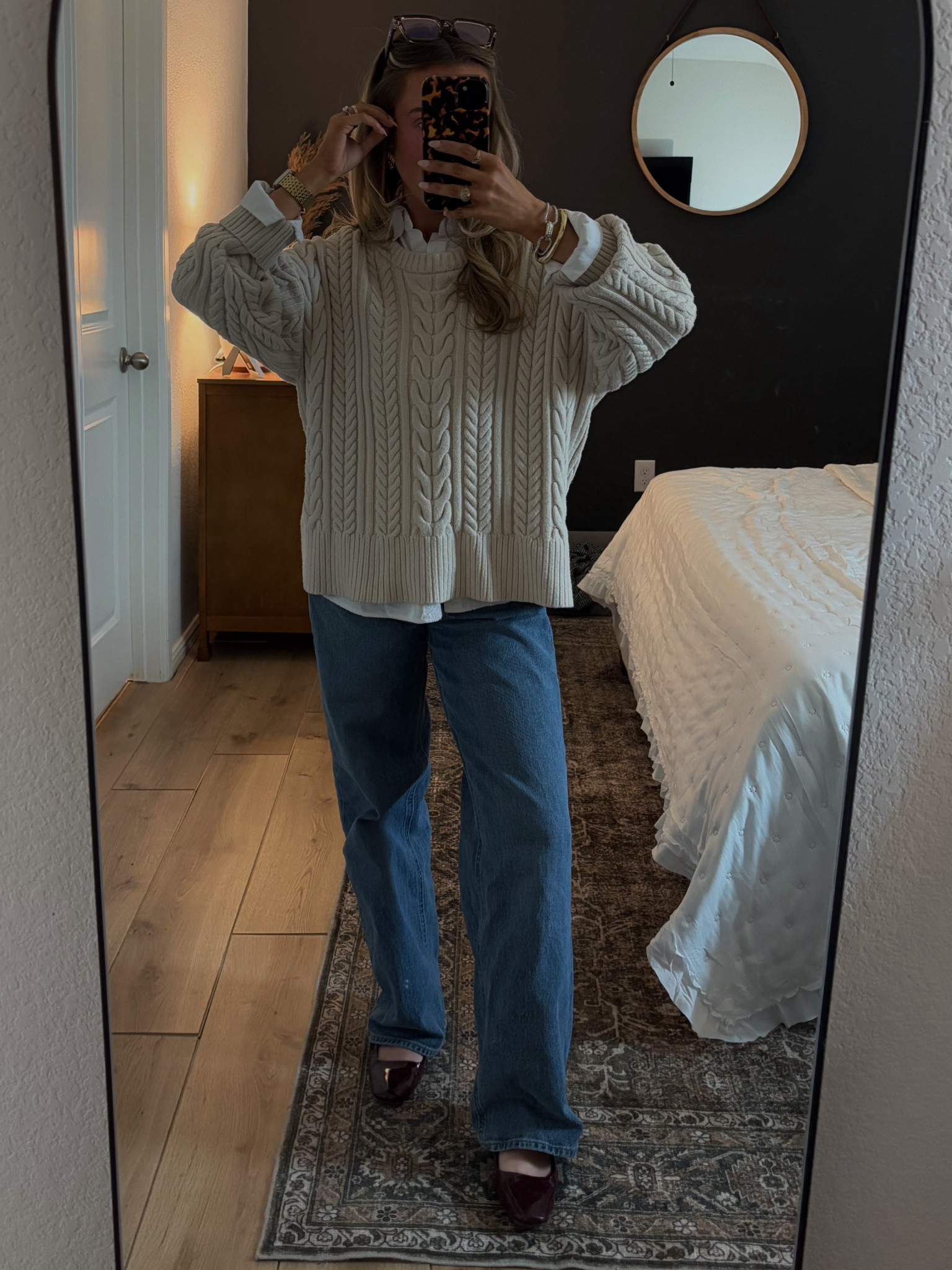 OOTD✨
Tried to link similar sweaters!! Got this one from TJ Maxx!!