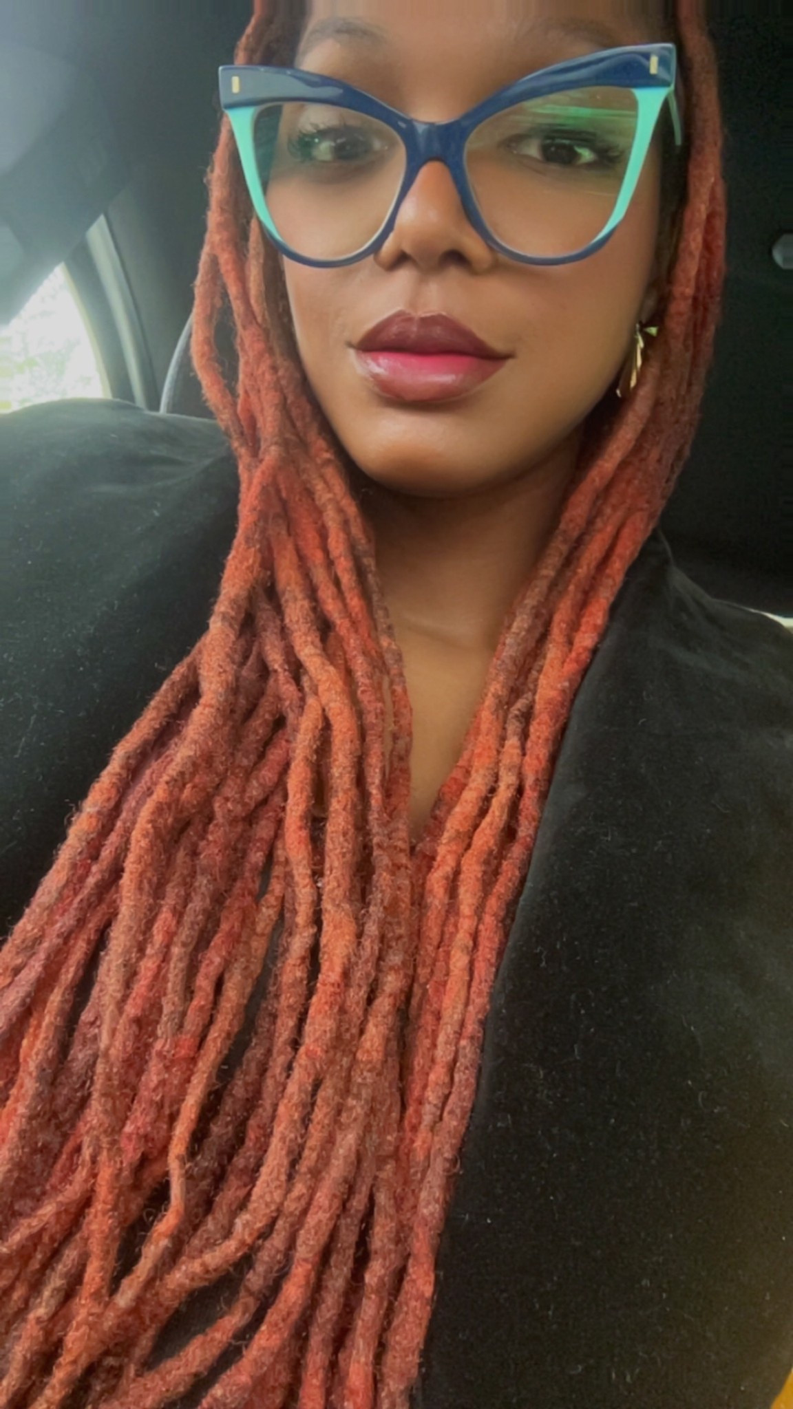 Off to the Mission Awards ✨ 
Glasses from zeelool.

#LTKFindsUnder50 #LTKWorkwear #LTKStyleTip