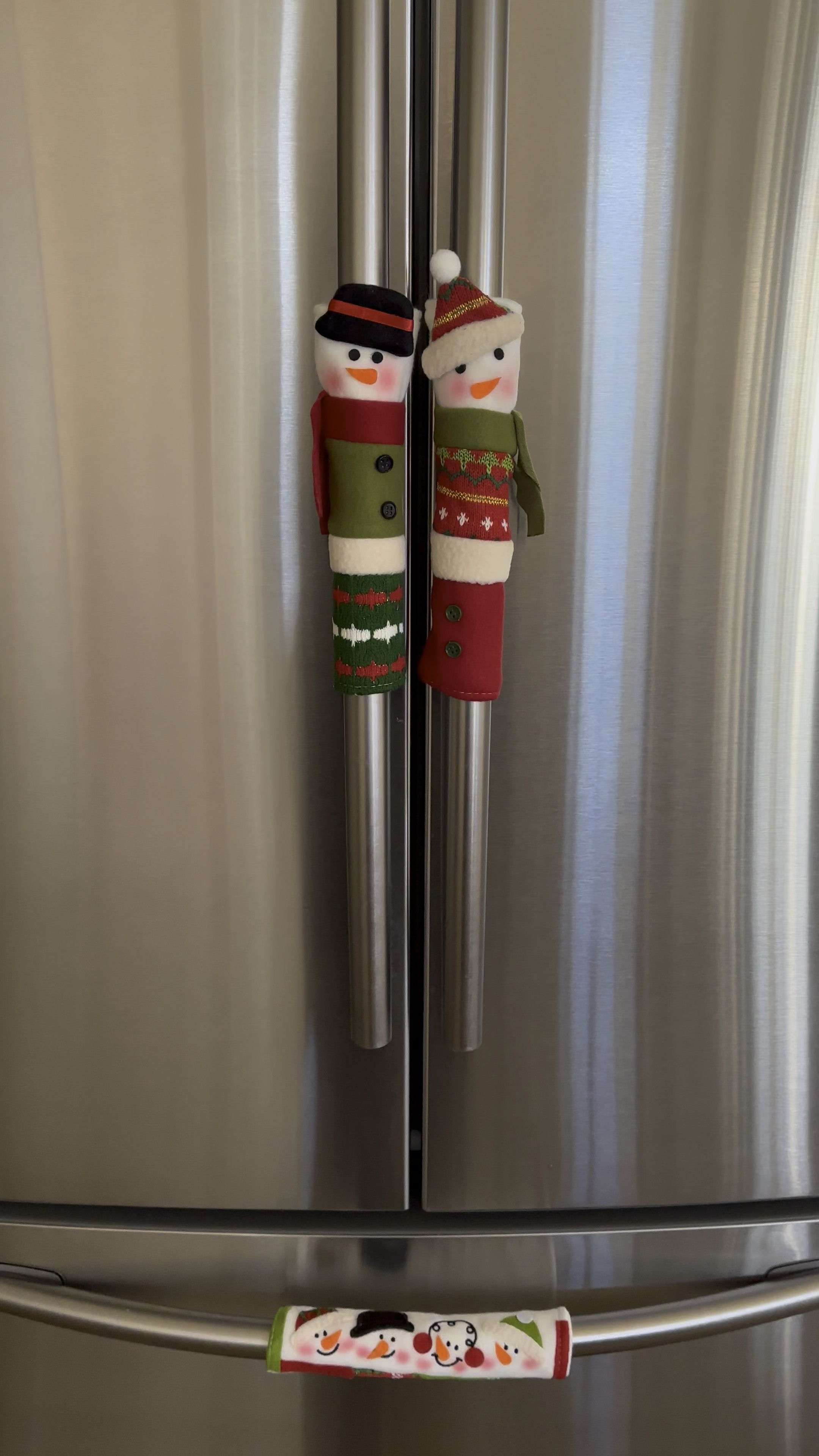 #Holiday #snowman handle covers for your refrigerator! I’m obsessed 😍 On sale with fast, free shipping! Order now to get them before #Christmas!

I also liked other unique holiday items from #Etsy!

#holidaydecor #kitchen #ltkgiftguide #gifts #stockingstuffers #christmasdecorations 

#LTKWatchNow #LTKSeasonal #LTKHoliday