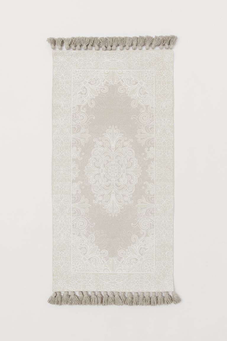 Tasseled Cotton Rug | H&M (US + CA)