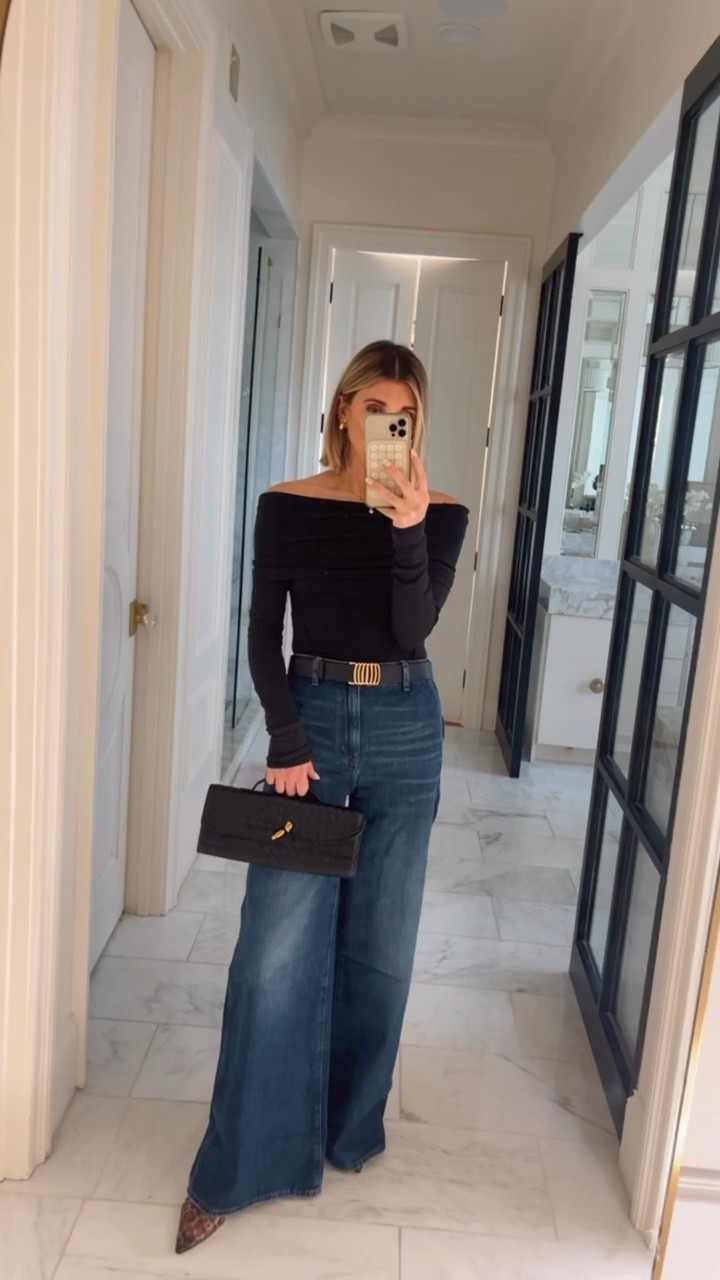 Sharing some really chic and timeless pieces! Perfect for a girls night out. 

#LTKStyleTip #LTKSeasonal #LTKCyberWeek