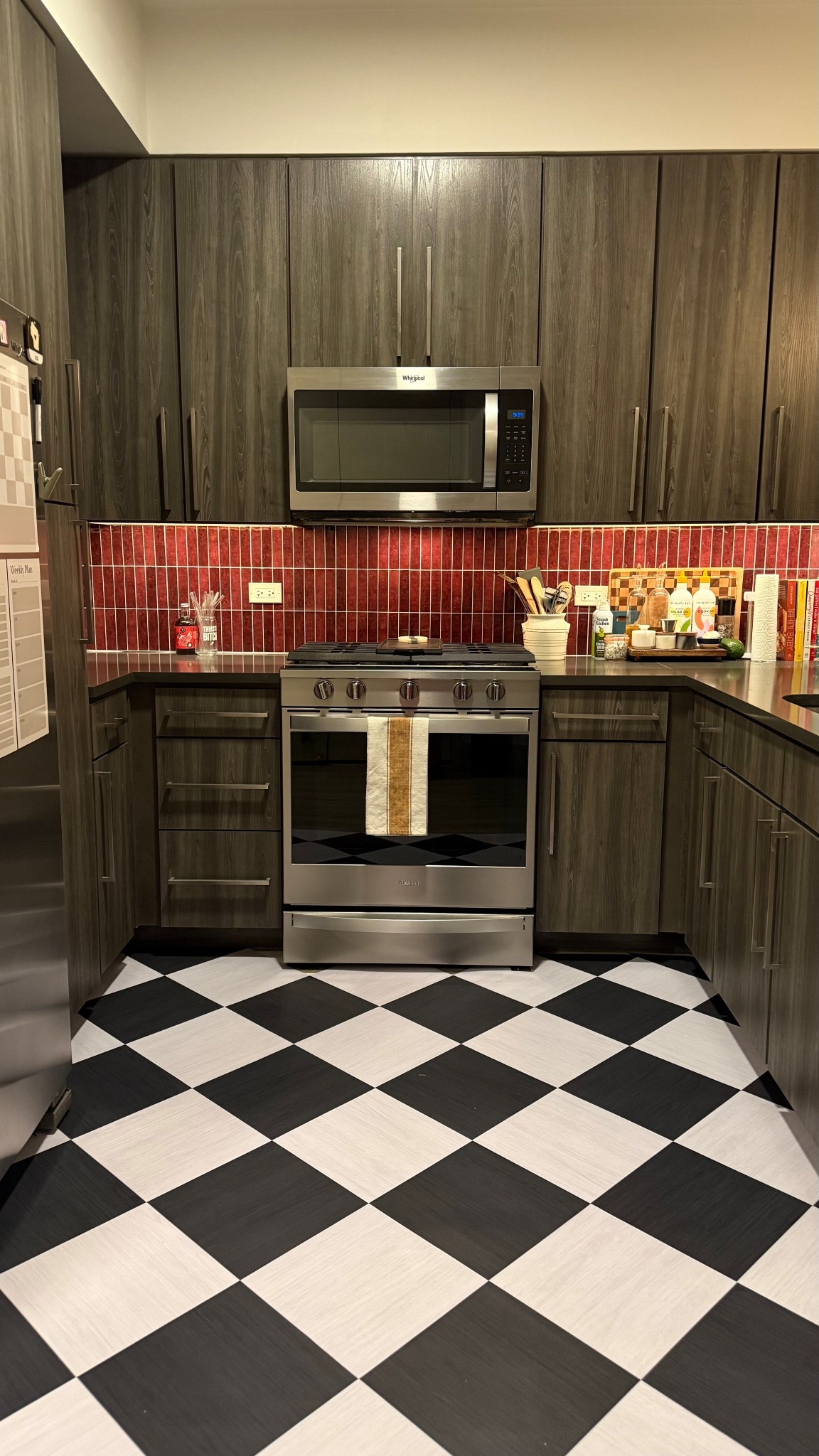 Renter friendly kitchen upgrade 

#LTKHome