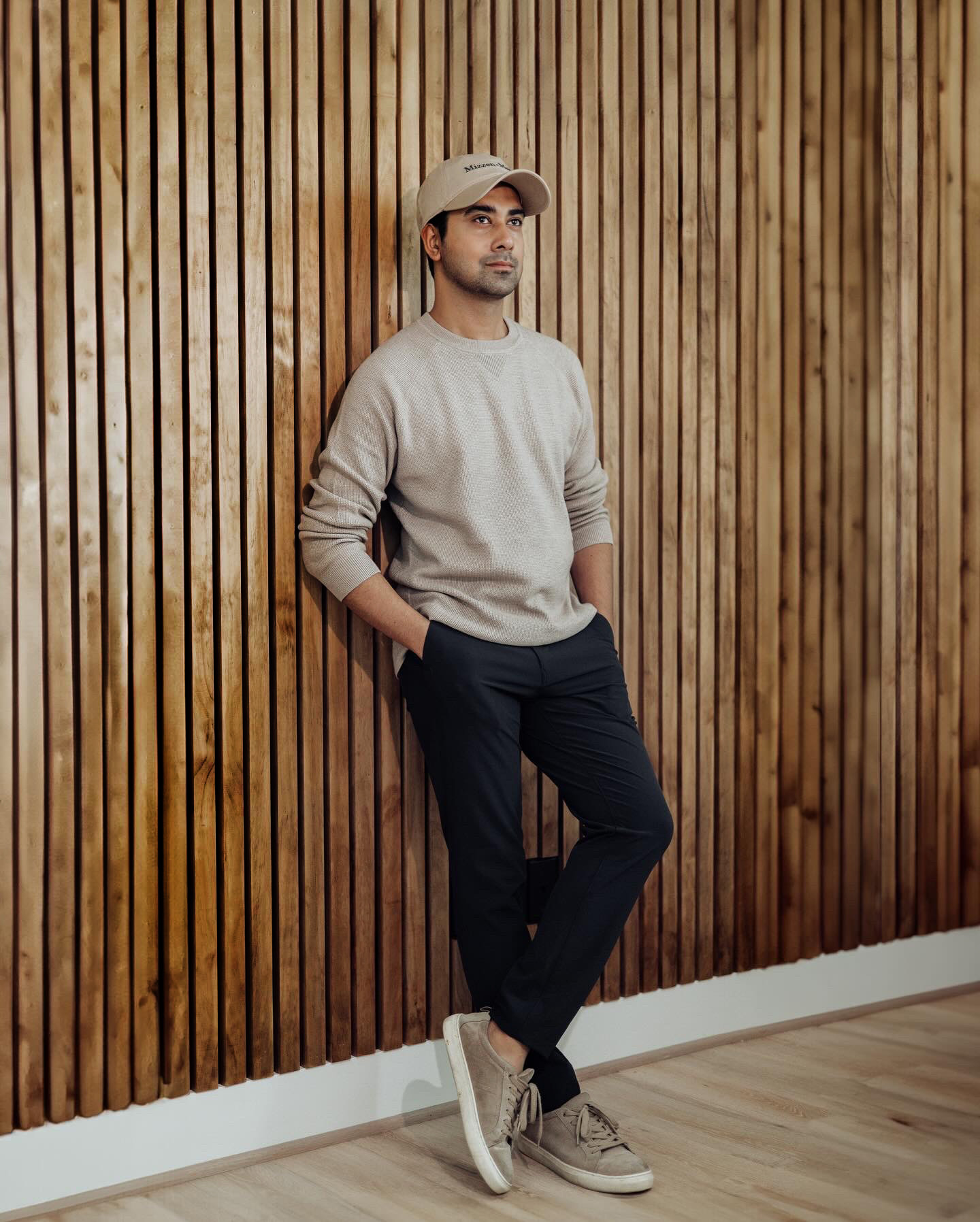 Elevated Basics 

The Knit: A textured crewneck sweater in Beige.

The Bottoms: Slim-fit chinos in a deep navy.

The Footwear: Suede low-top sneakers in a matching neutral tan. 

The Accessory: A classic dad hat in a complementary beige.  

 #LTKootd #LTKMens