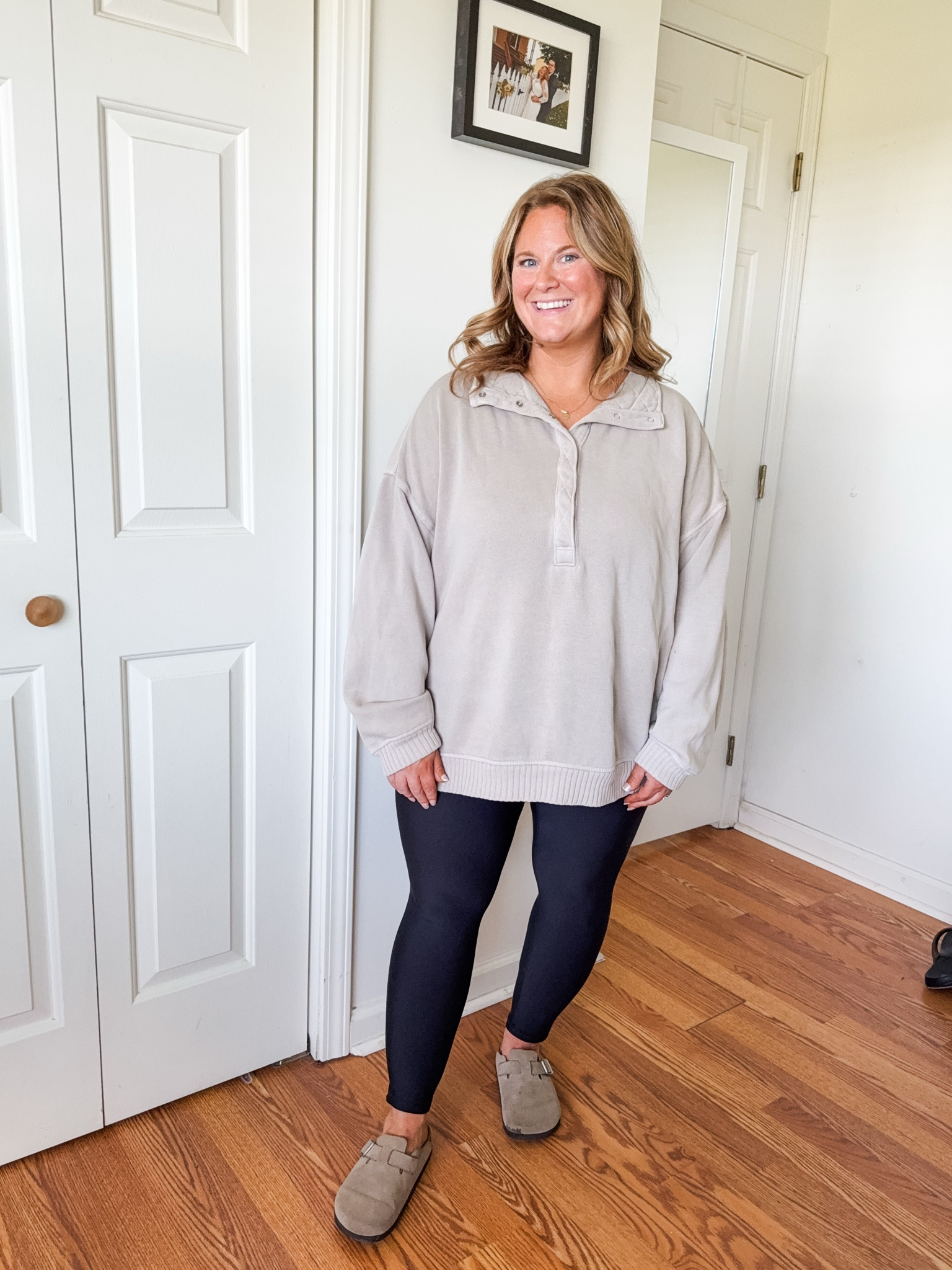 Wearing a large in my Aerie snap shirt and an XL petite in my leggings 

#LTKMidsize #LTKPetite #LTKSeasonal