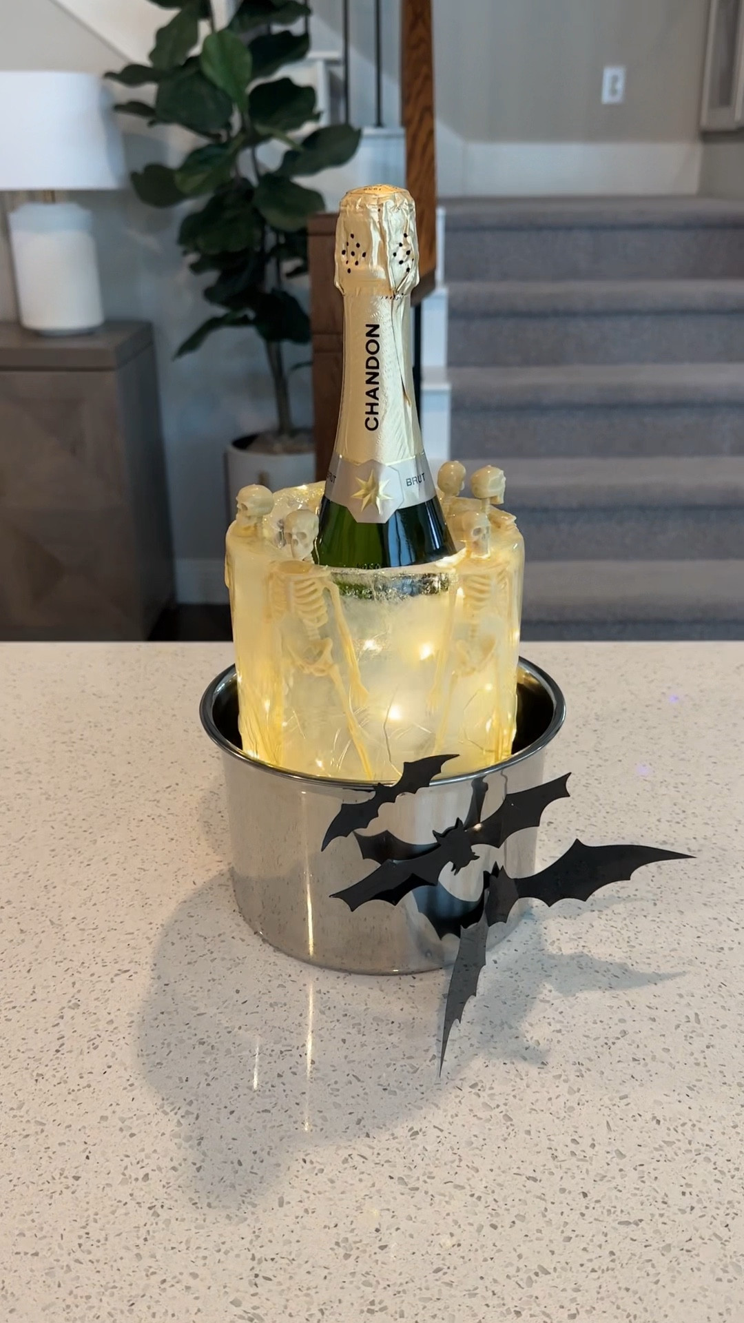 Halloween party idea! Halloween light up ice mold so perfect for any party!


Halloween party, party ideas, wine chiller, party decor

#LTKParties #LTKHome #LTKVideo