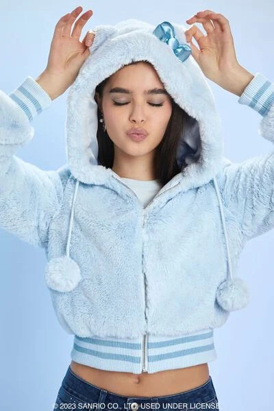 Faux Fur Angel Hello Kitty Zip-Up Hoodie | Forever 21 | Forever 21 (US)