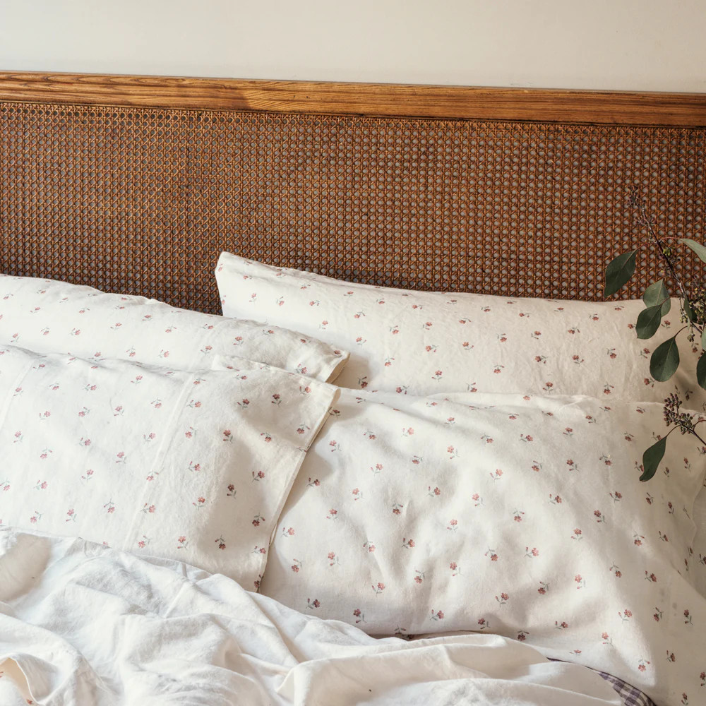 Pearl Posy Bud Linen Blend Pillowcases (Pair) | Piglet