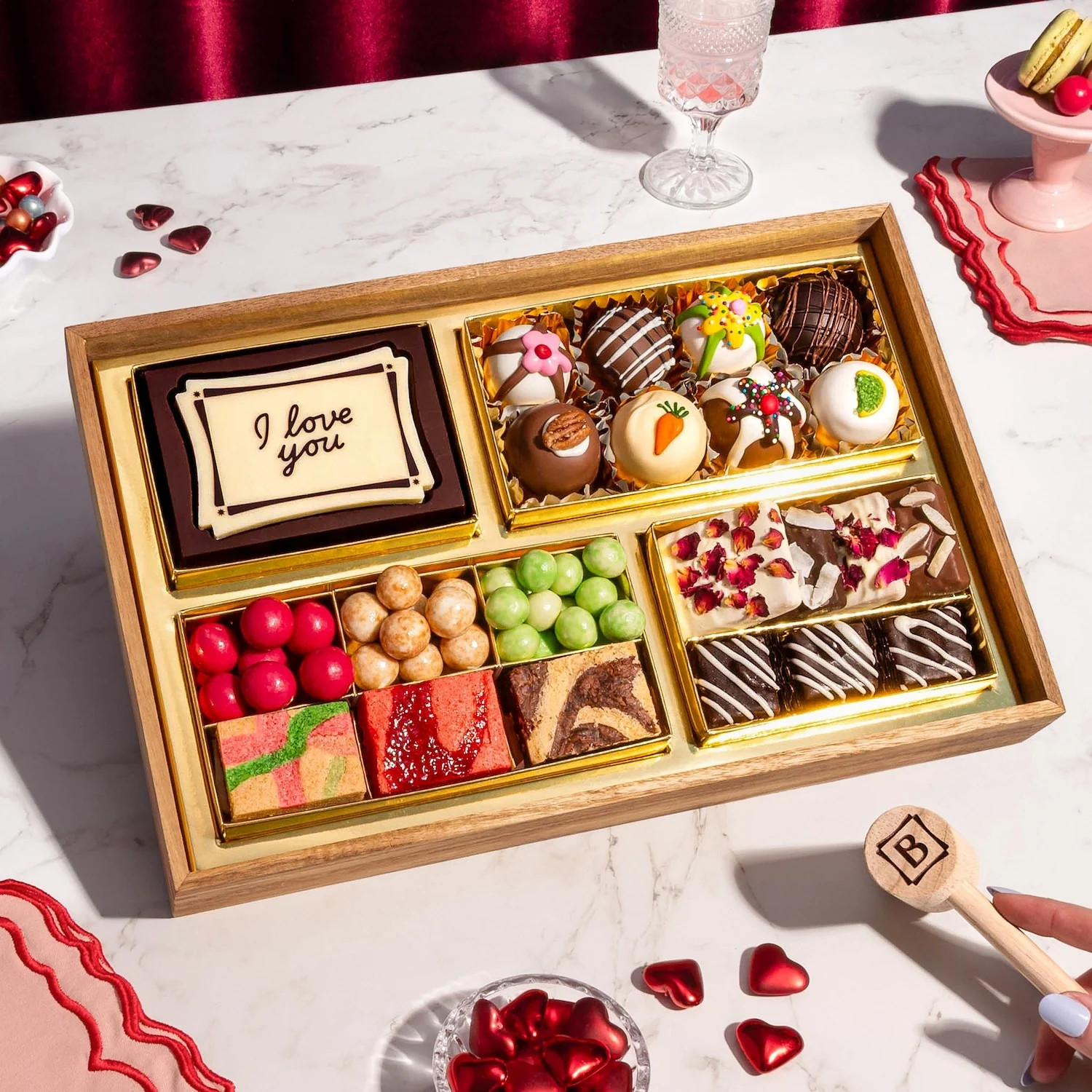 Valentine's "I Love You" Classic Dessert board | Boarderie