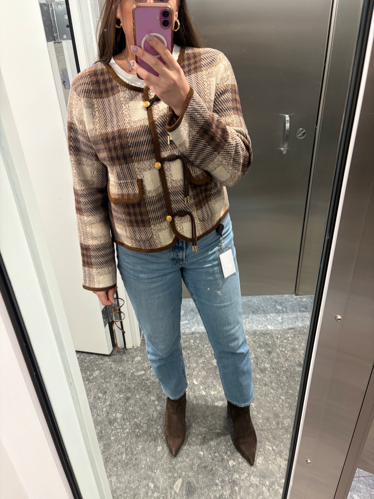 Perfect day to night outfit for fall and winter. Boots are so comfortable - have walked all over the city in them today. 

Jacket - medium 
Jeans - tts
Shoes - tts

Amazon fashion / Amazon find / booties / chocolate brown / suede / boots / fall fashion / jacket / old navy / Nine West 

#LTKSaleAlert #LTKWorkwear #LTKFindsUnder100