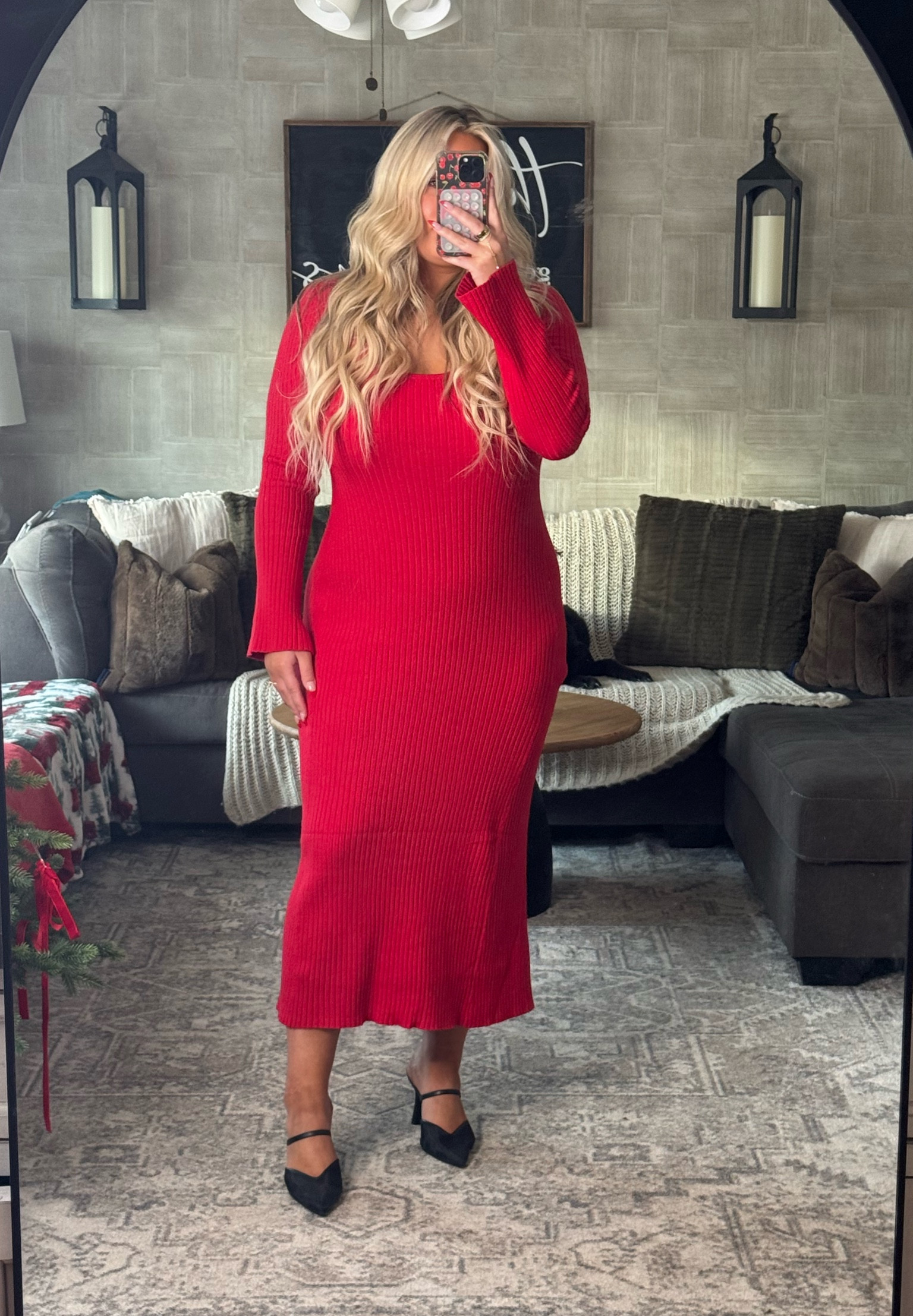 L DRESS

Holiday dresses, target dresses, midsize target finds, red dress.

#LTKMidsize #LTKFindsUnder50 #LTKHoliday