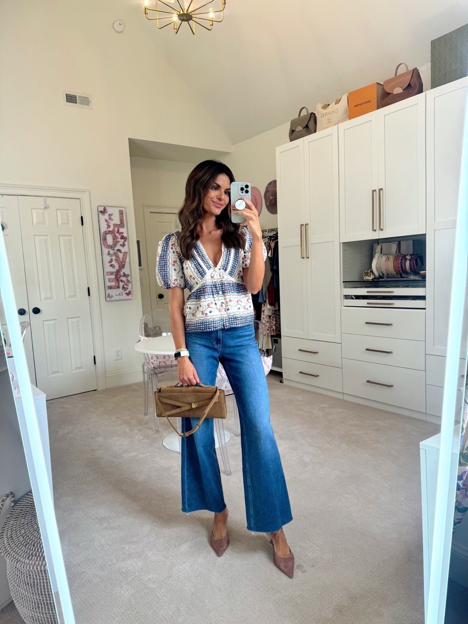 Run, don’t walk! Abercrombie is taking $30 off when you purchase a coat or jacket! ✨


#LTKSeasonal #LTKGiftGuide #LTKSaleAlert