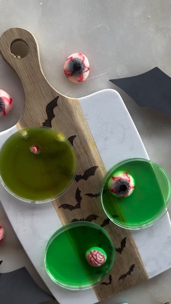Petri dish Jell-O shots! #halloween

#LTKParties #LTKSeasonal #LTKHalloween